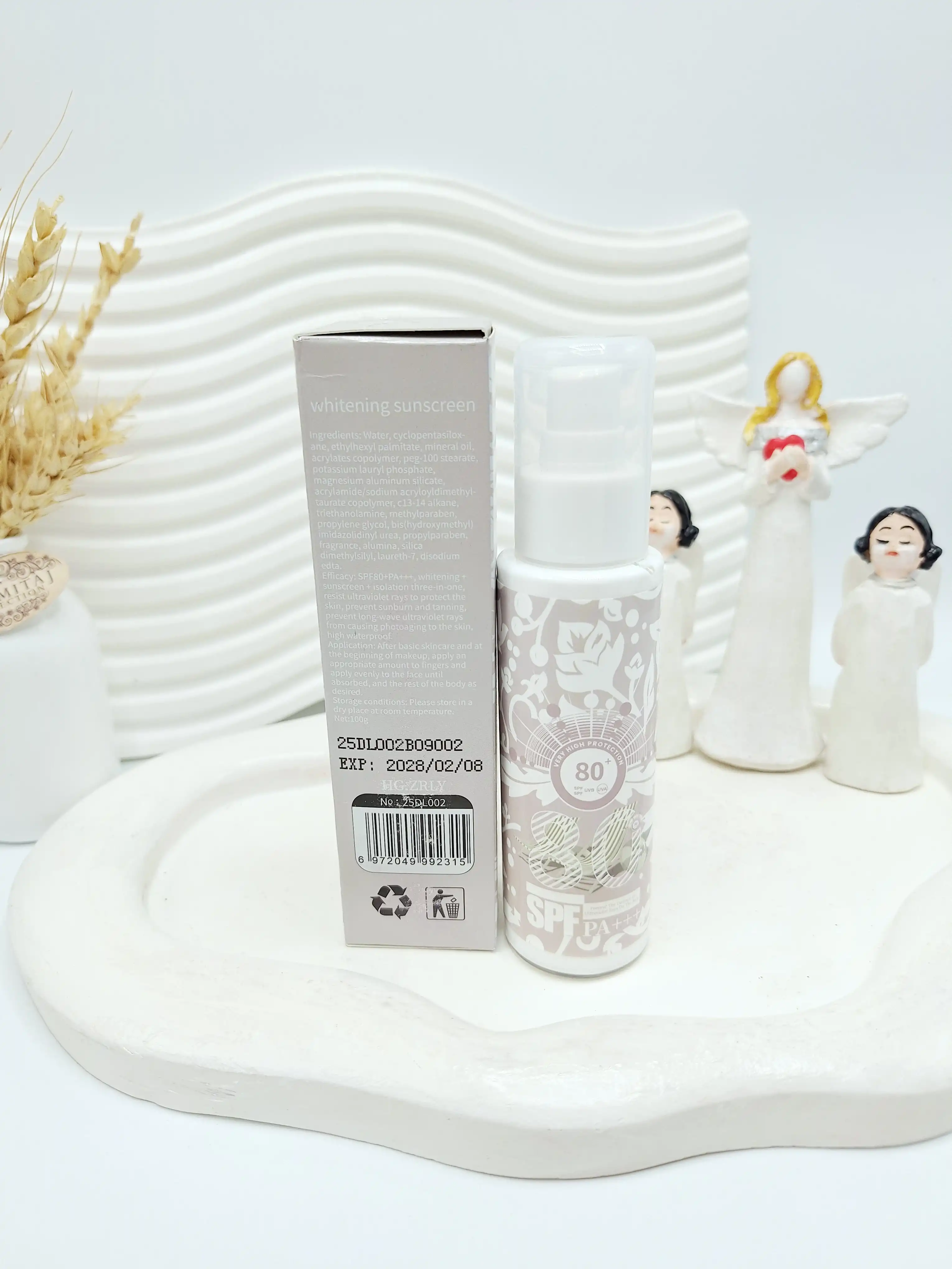 ضد آفتاب Spf 80 پمپی بیرنگ و سبک یارا (کارتن طوسی) کد 2315