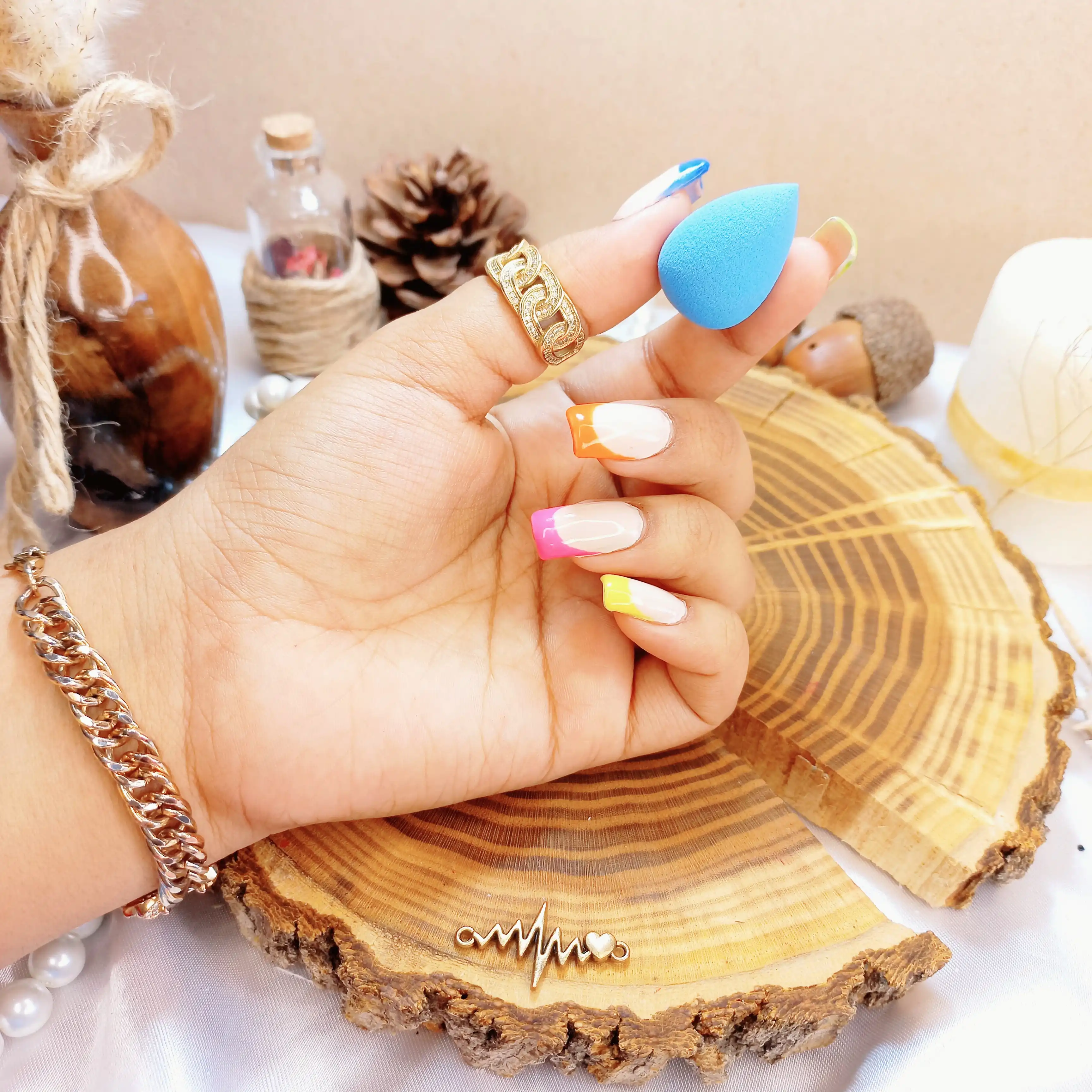 پد کانسیلر رنگی درجه یک | پخش عمده