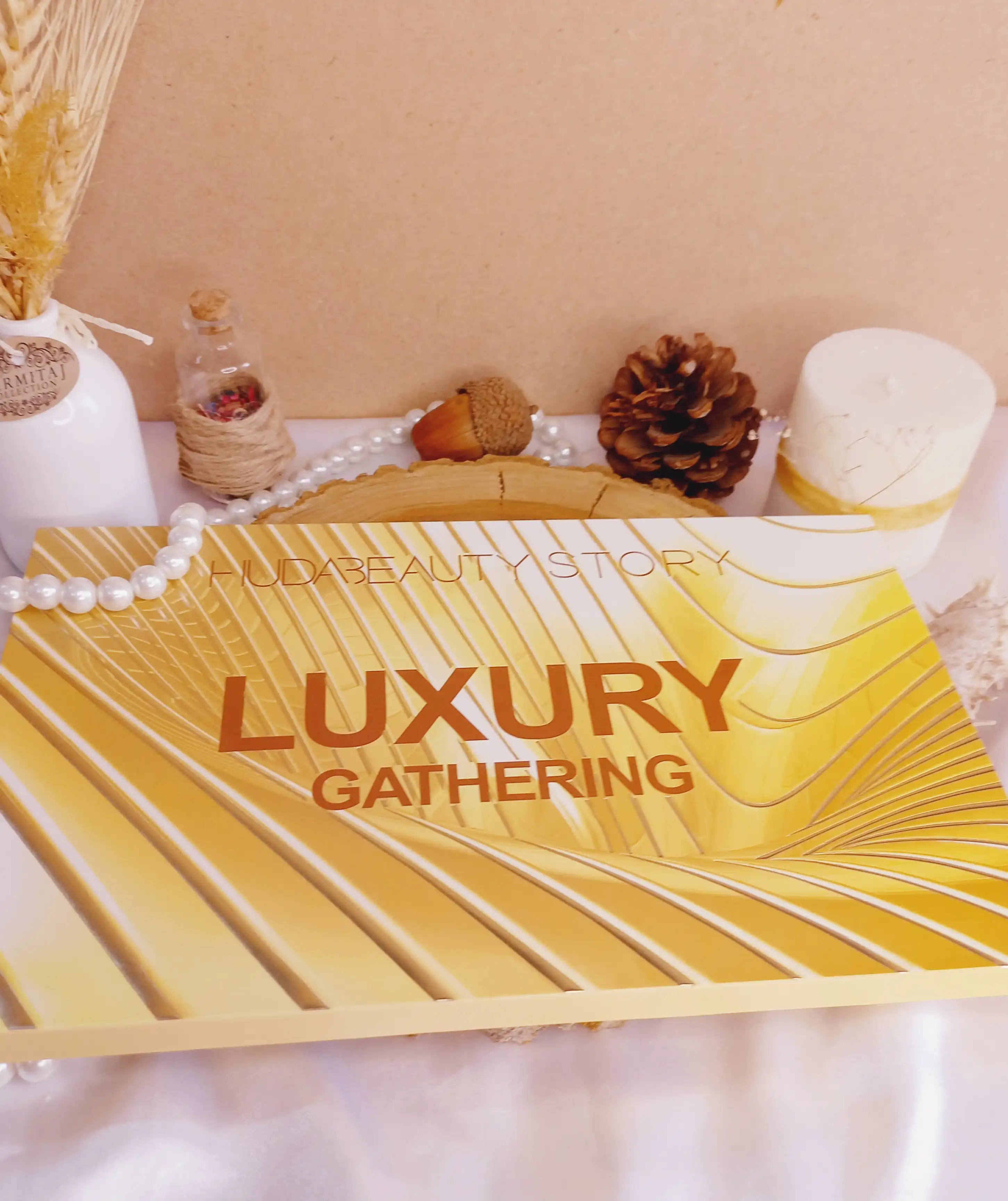 سایه چشم شصت رنگ لاکچری گدرینگ هدی بیوتی مدل استوری | پخش عمده