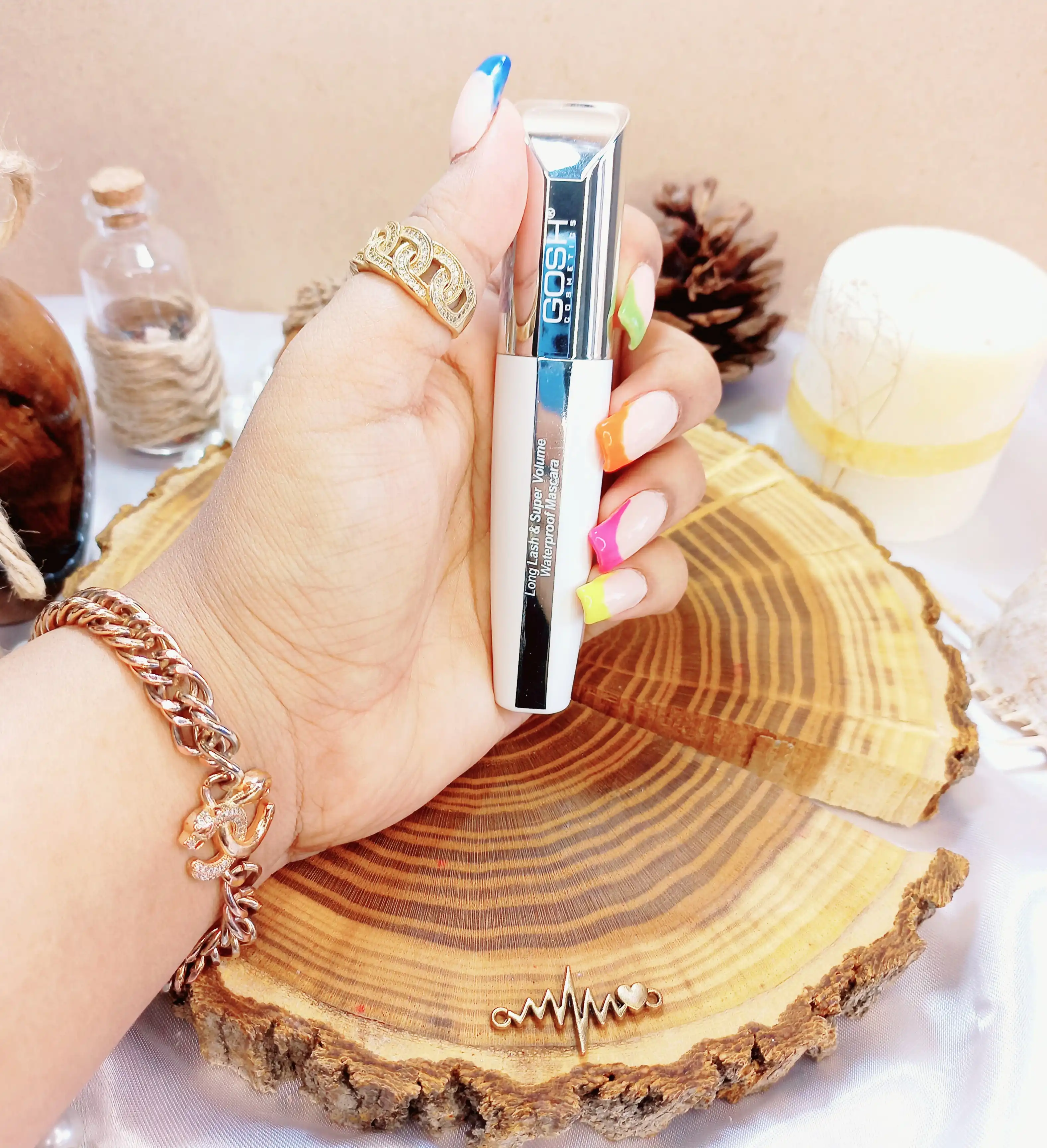 ریمل حجم دهنده مویی سفید گاش  GOSH | پخش عمده