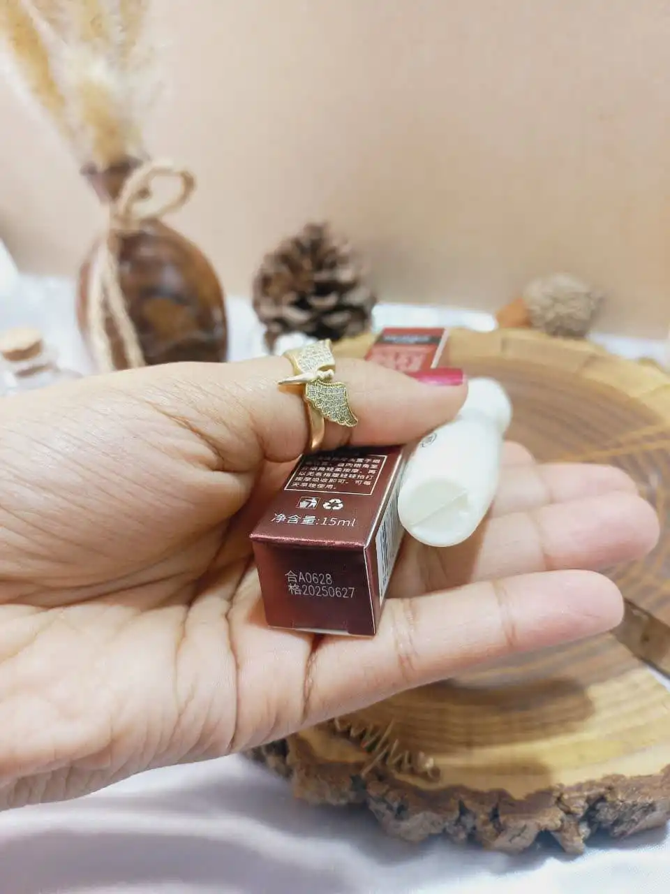 کرم دور چشم غلطکی بیوآکوا BIOAQUA کد BQY7601