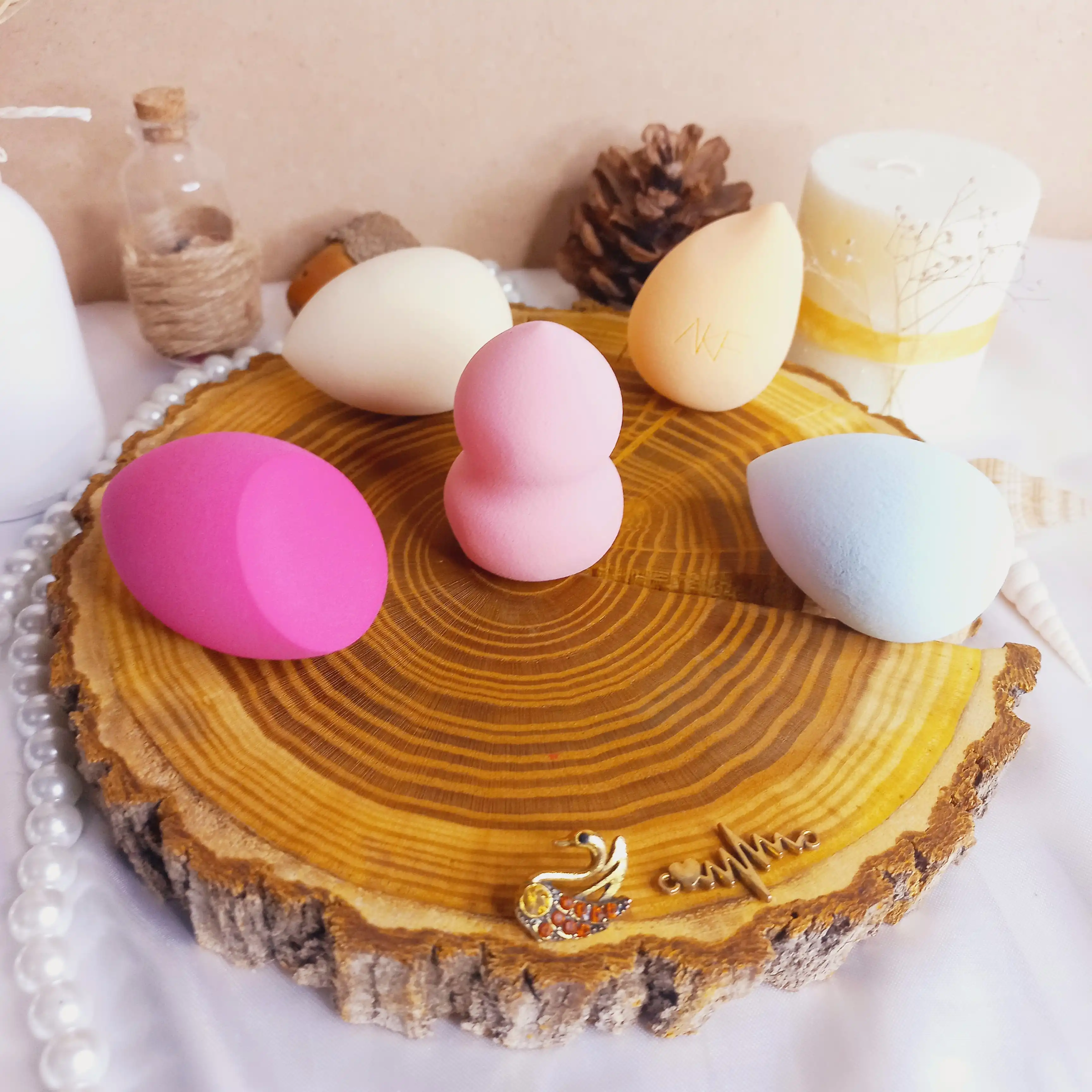 پد آرایشی اشکی رنگارنگ