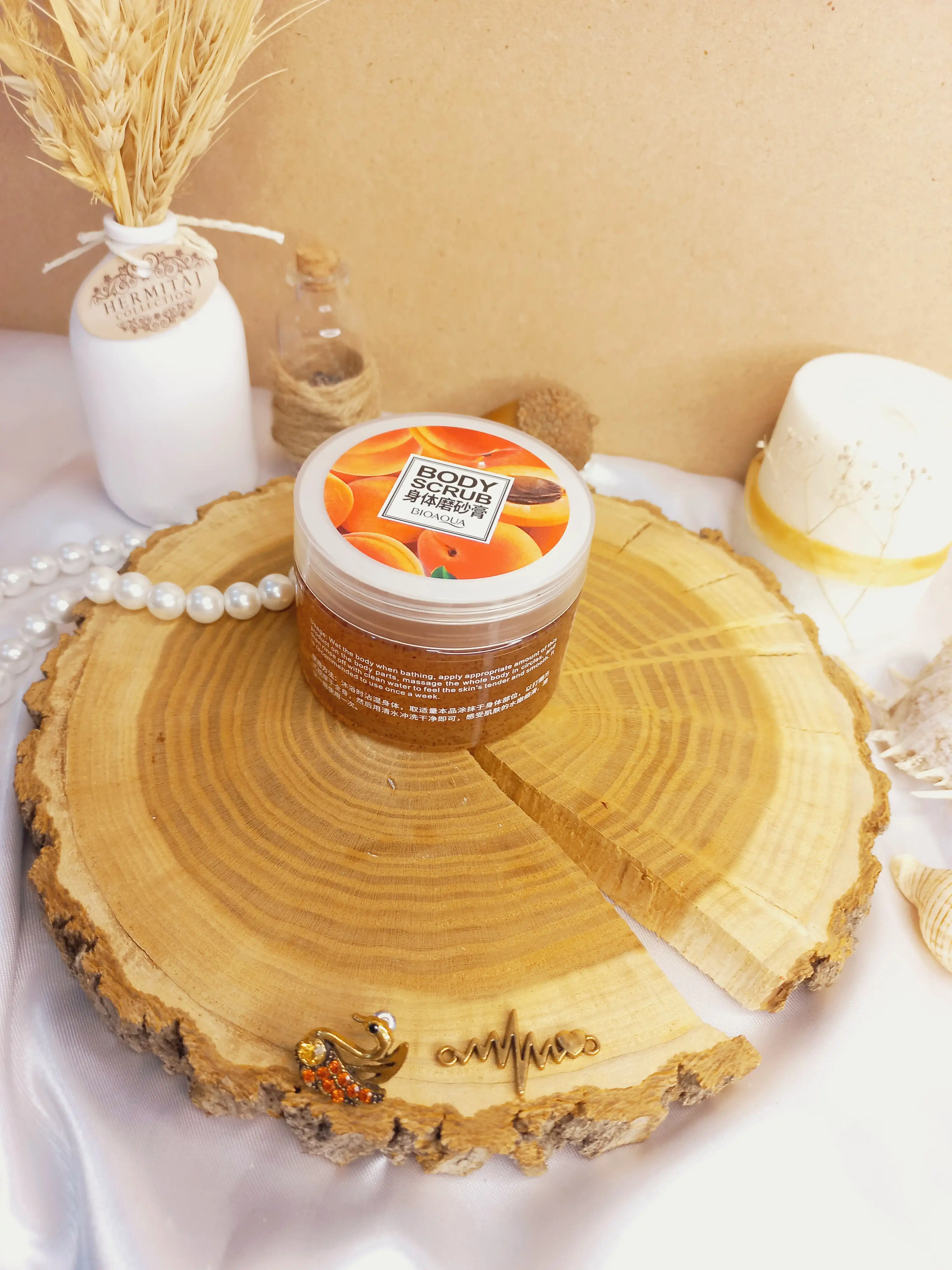 اسکراب لایه بردار زرد آلو بیوآکوا BIOAQUA | پخش عمده