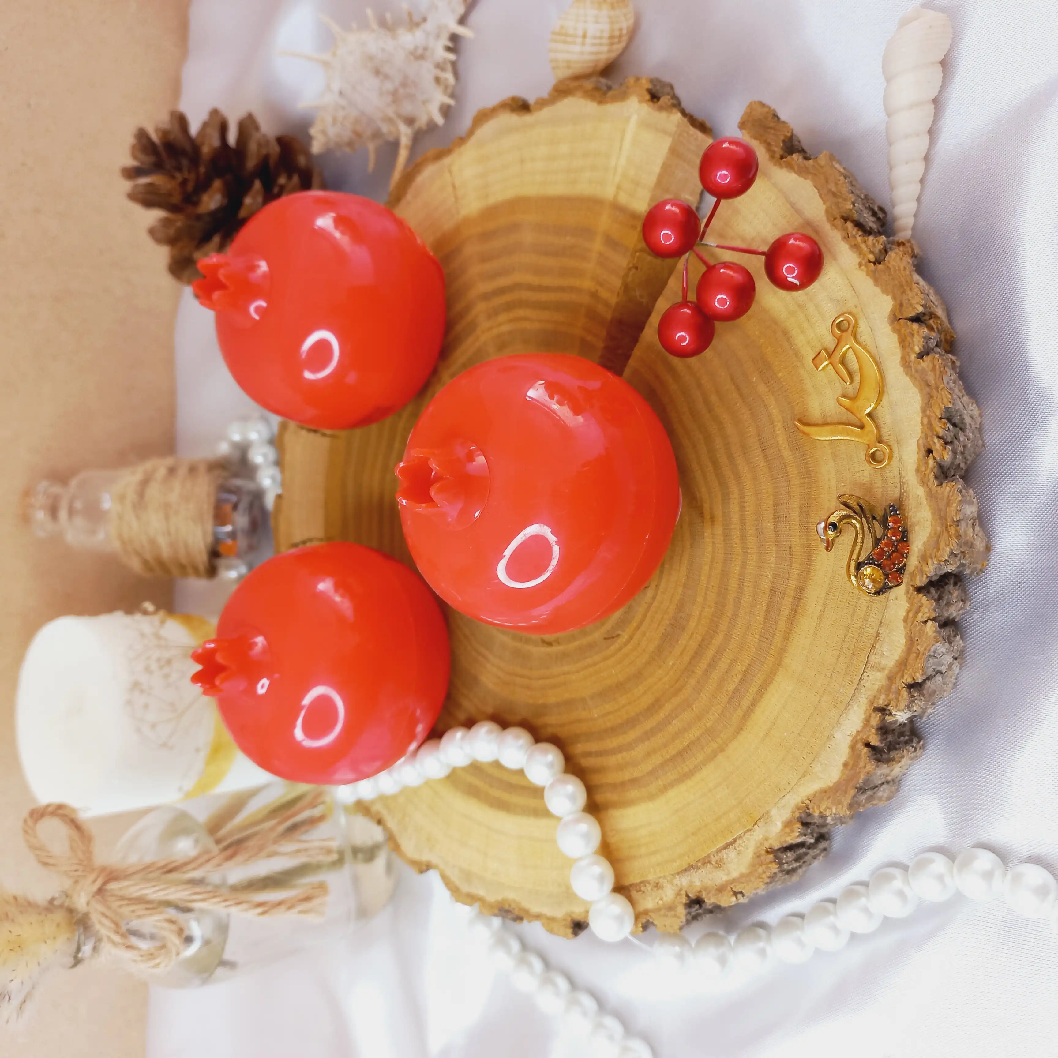 کرم آبرسان دست انار وکالی Wokali