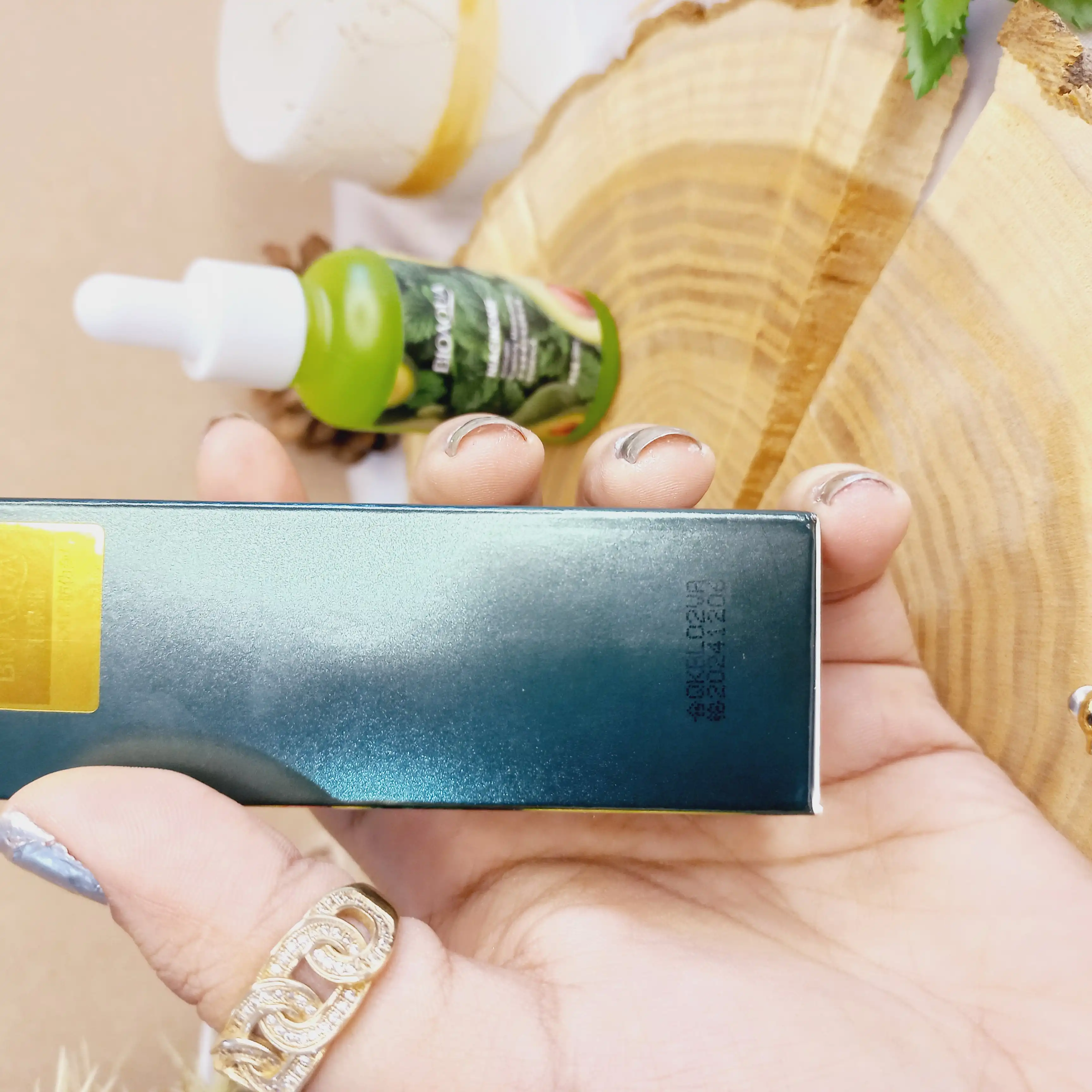 سرم آبرسان صورت آووکادو بیوآکوا BIOAQUA کد BQY45725