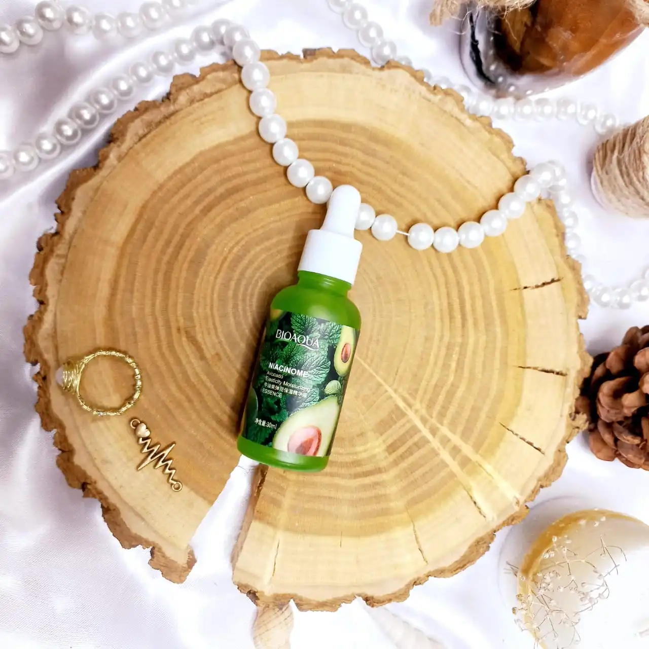 سرم آبرسان صورت آووکادو بیوآکوا BIOAQUA کد BQY45725