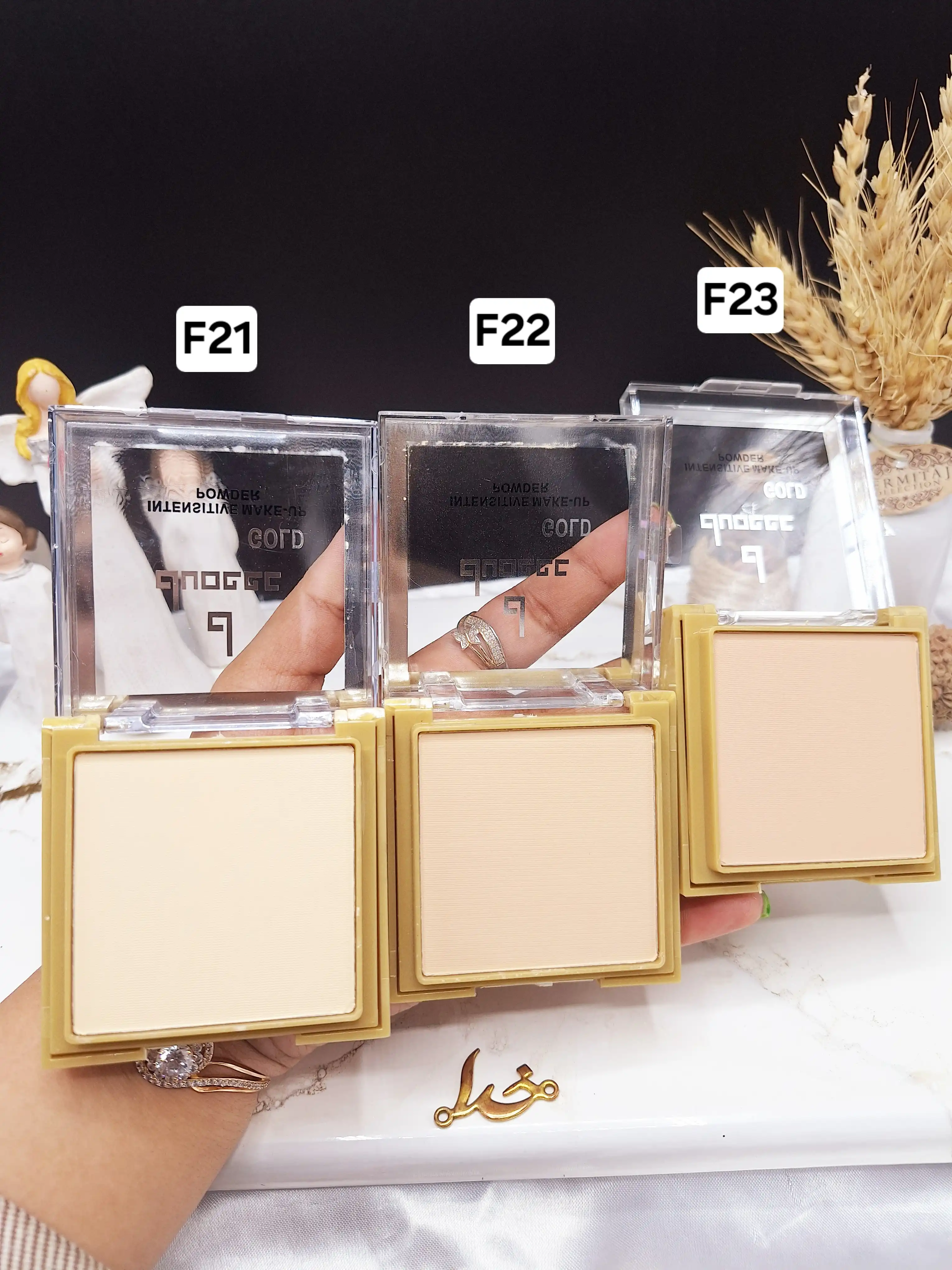 پنکک مات و ضدآب دوسه طلایی DOUCCE