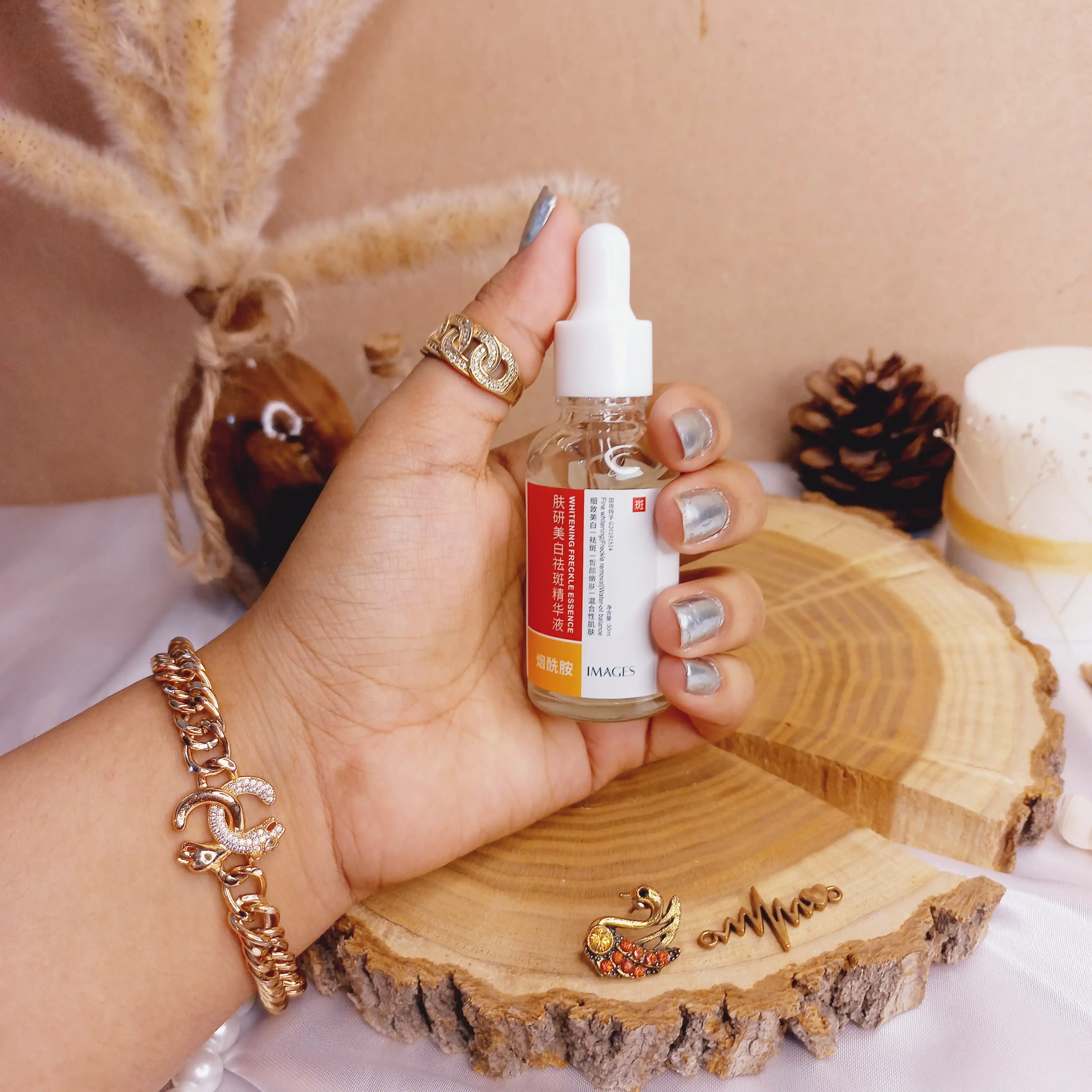 سرم ضد آکنه و سفیدکننده فوری IMAGES