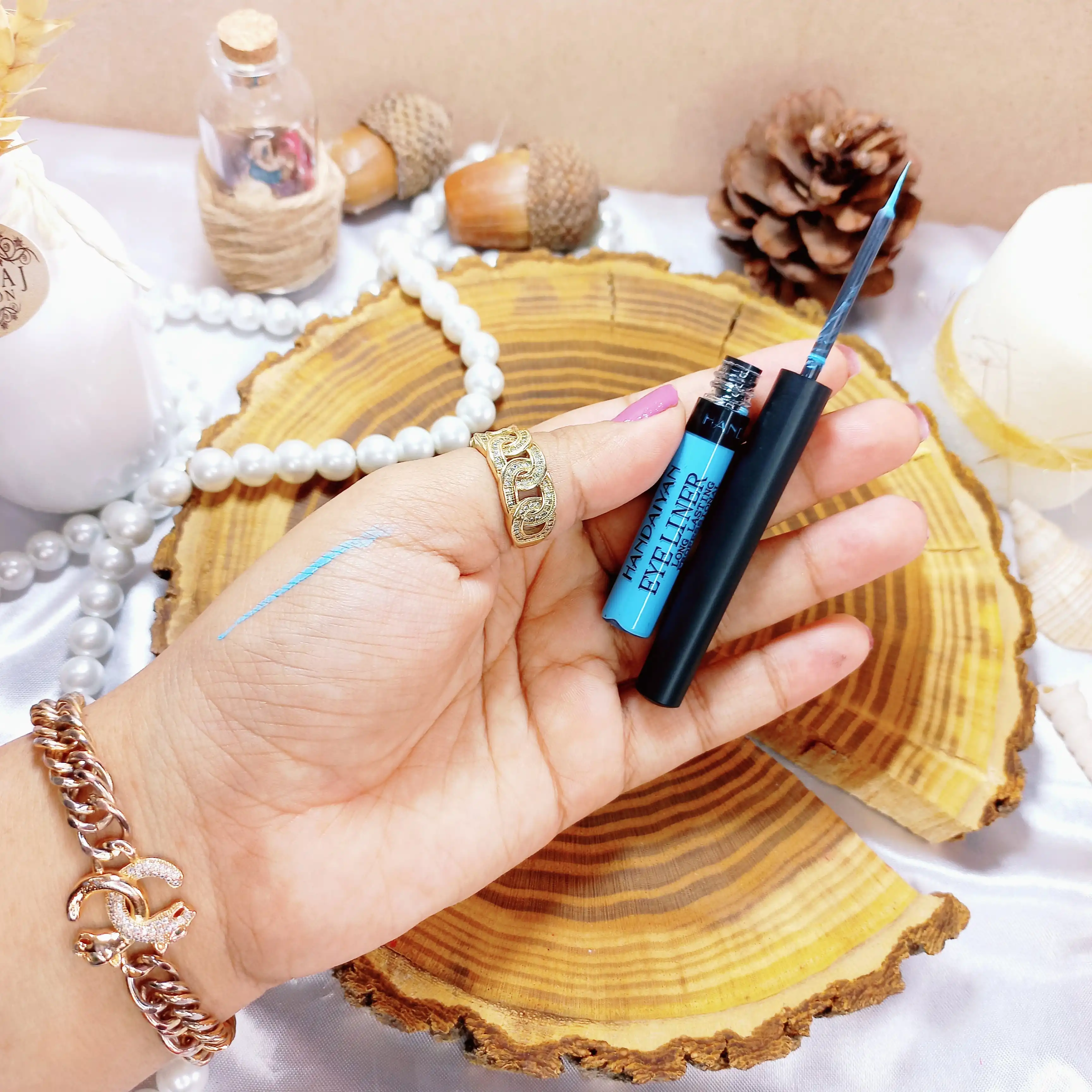 خط چشم رنگی هندیان Handiyan