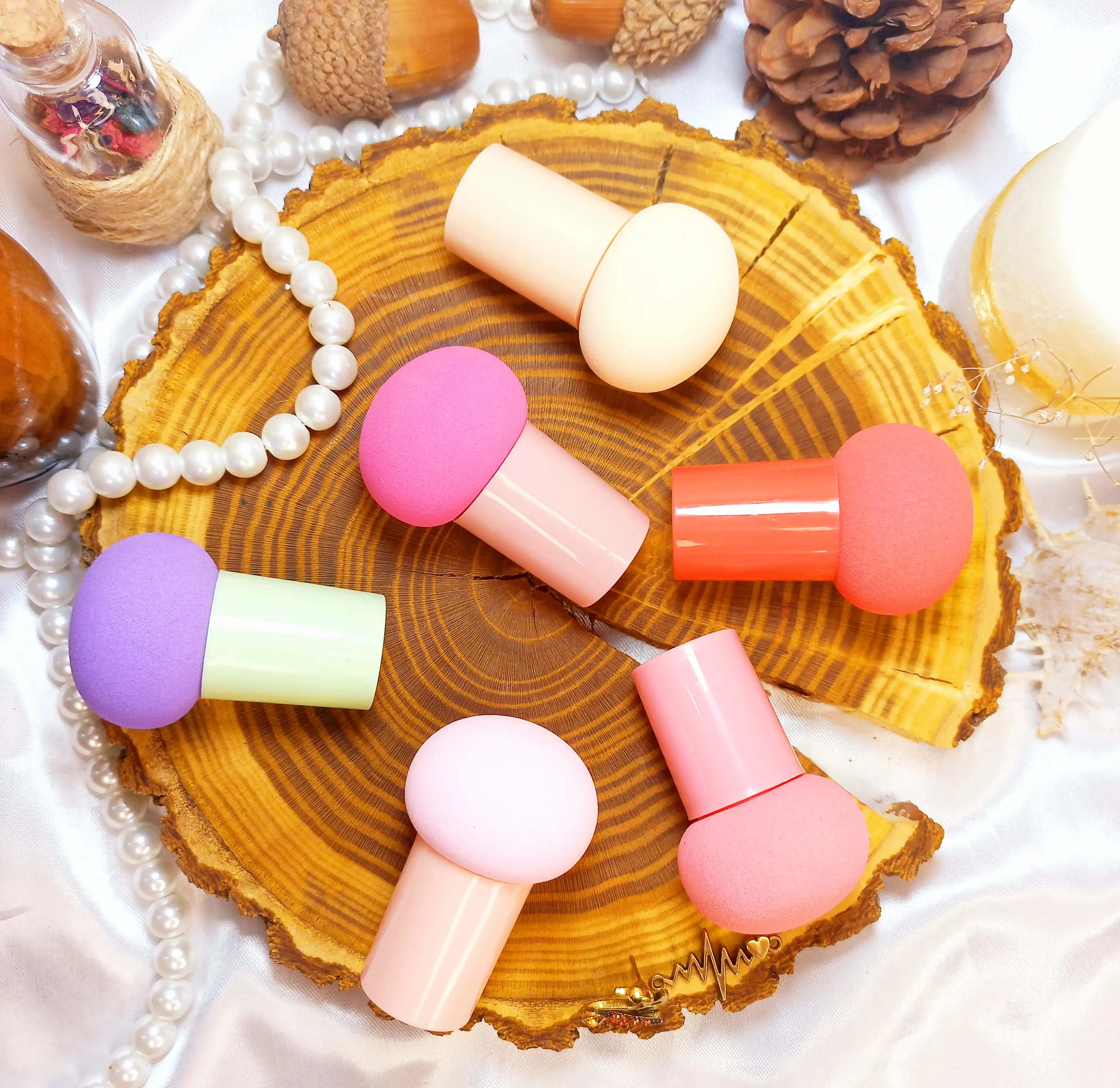 پد آرایشی قارچی دسته دار مدل بیوتی Beauty