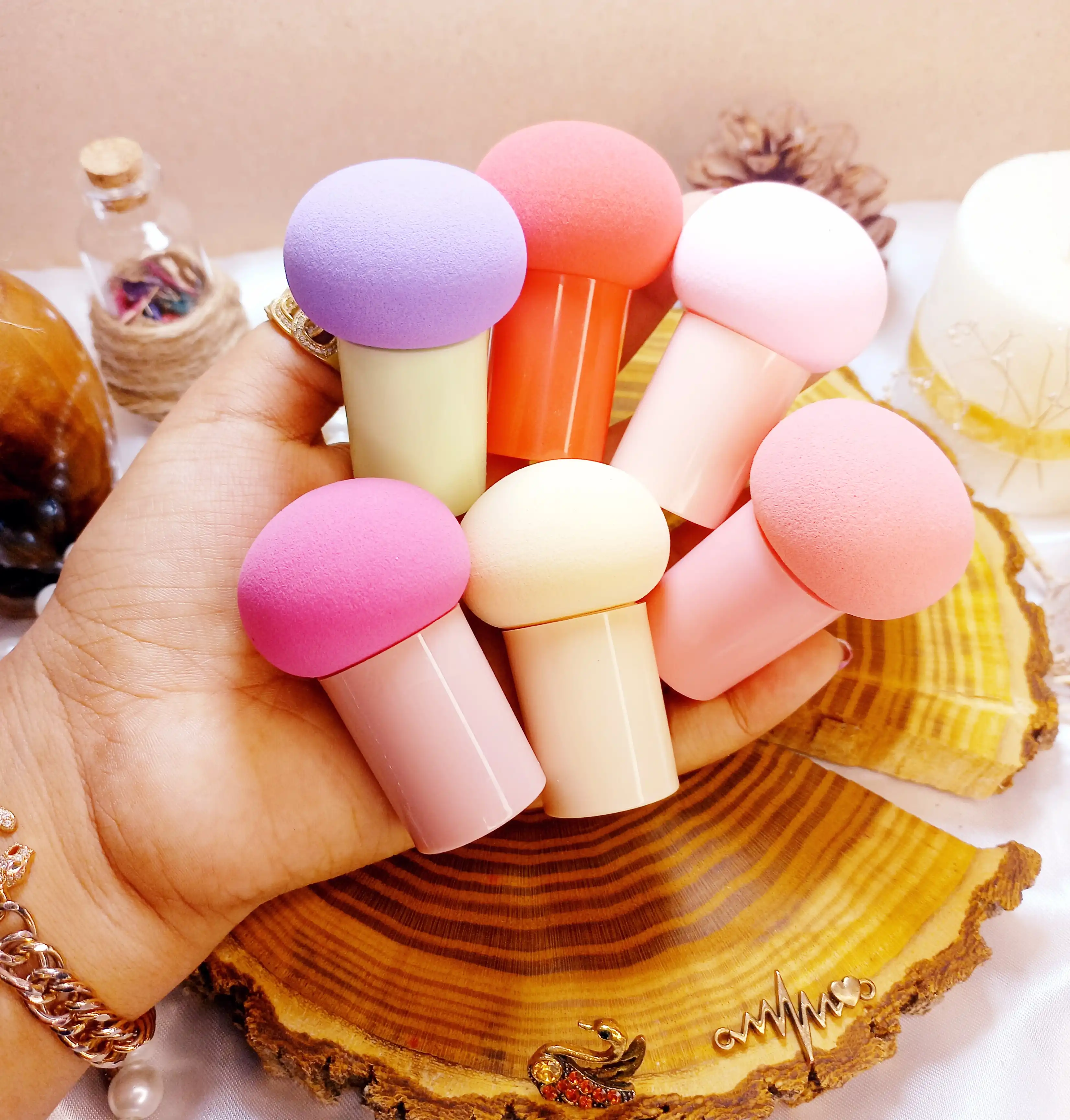 پد آرایشی قارچی دسته دار مدل بیوتی Beauty