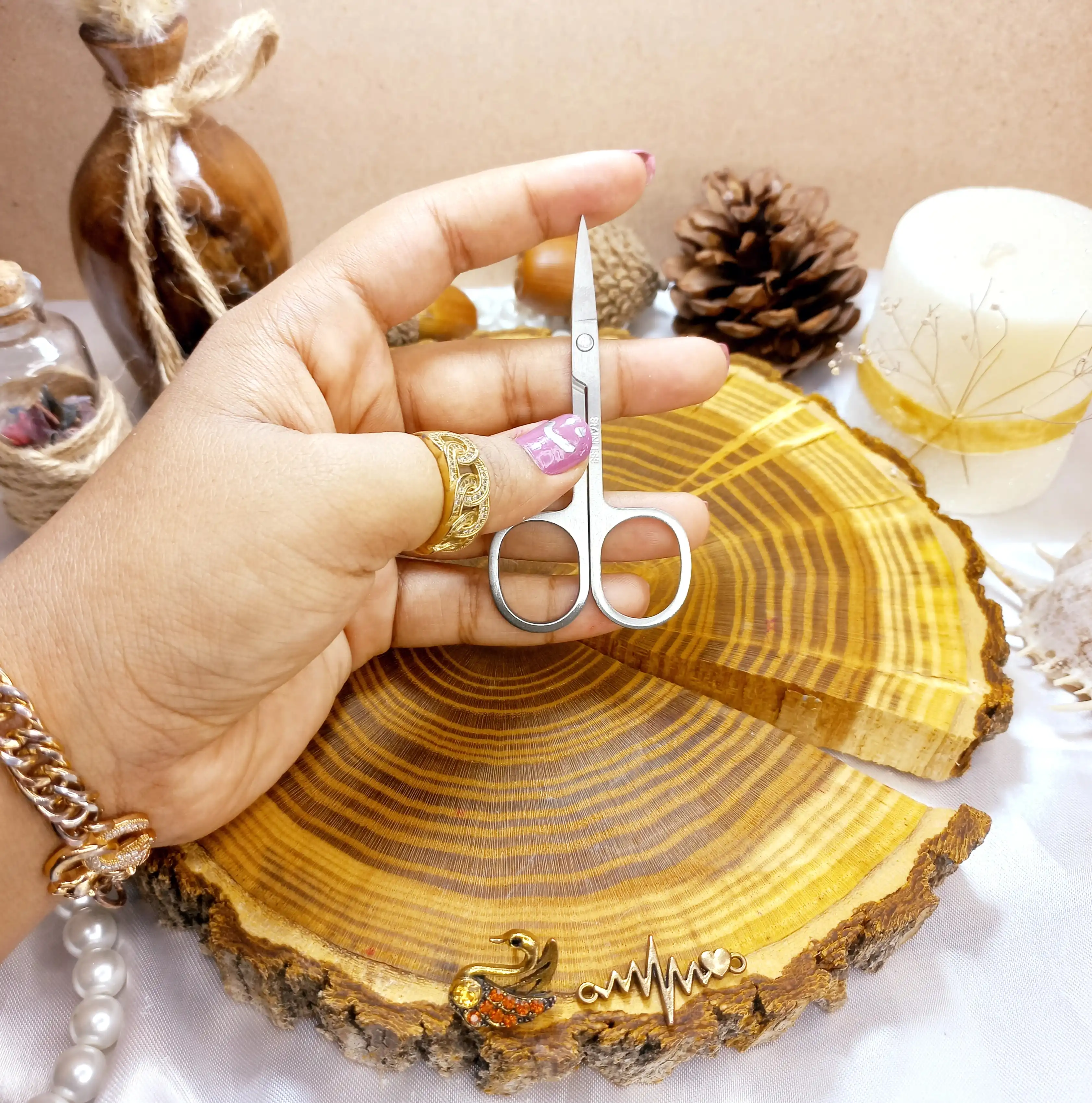 قیچی فلزی ابرو اف اند ال مدل E14G