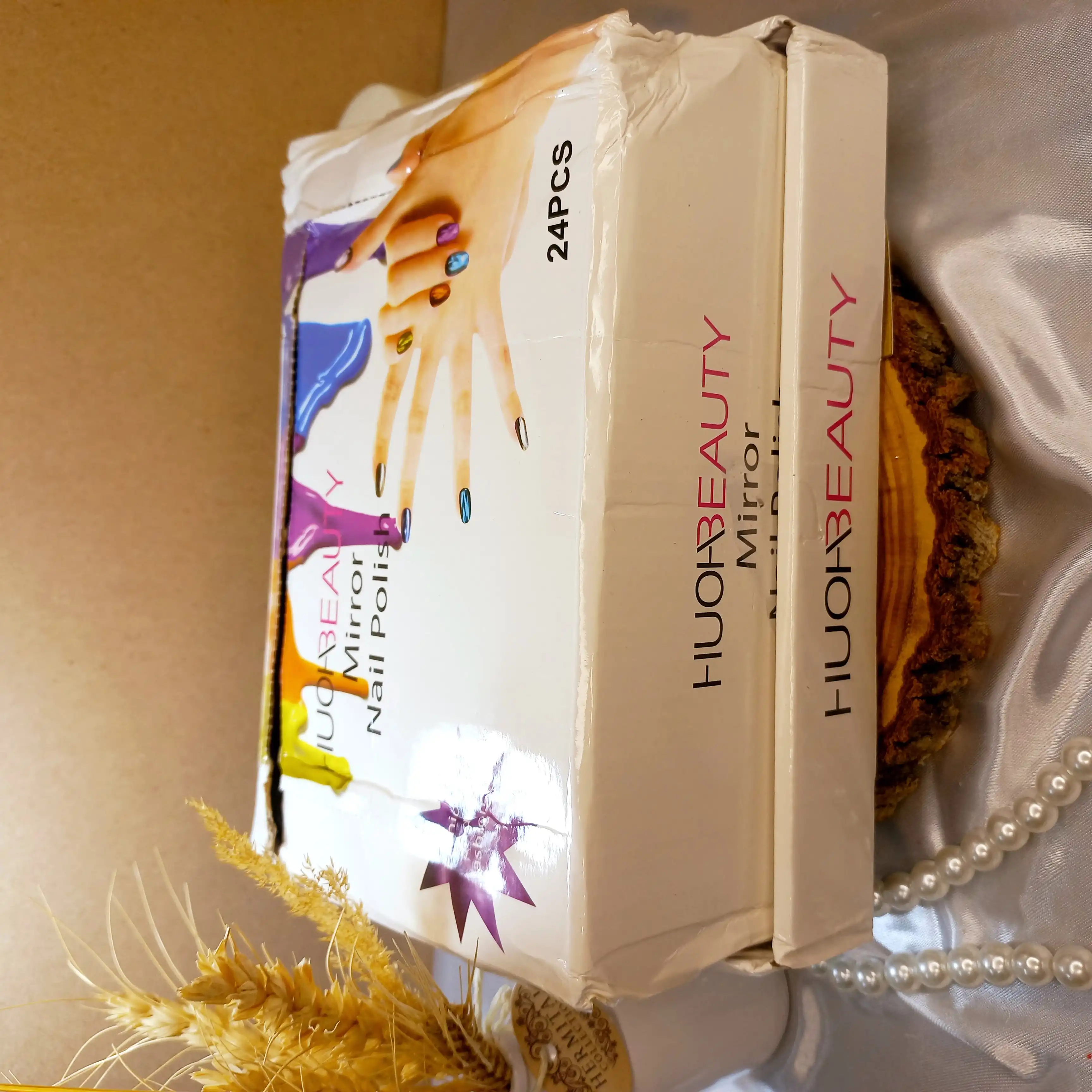 لاک آینه ای هدی بیوتی کد 2917 Huda Beauty | پخش عمده