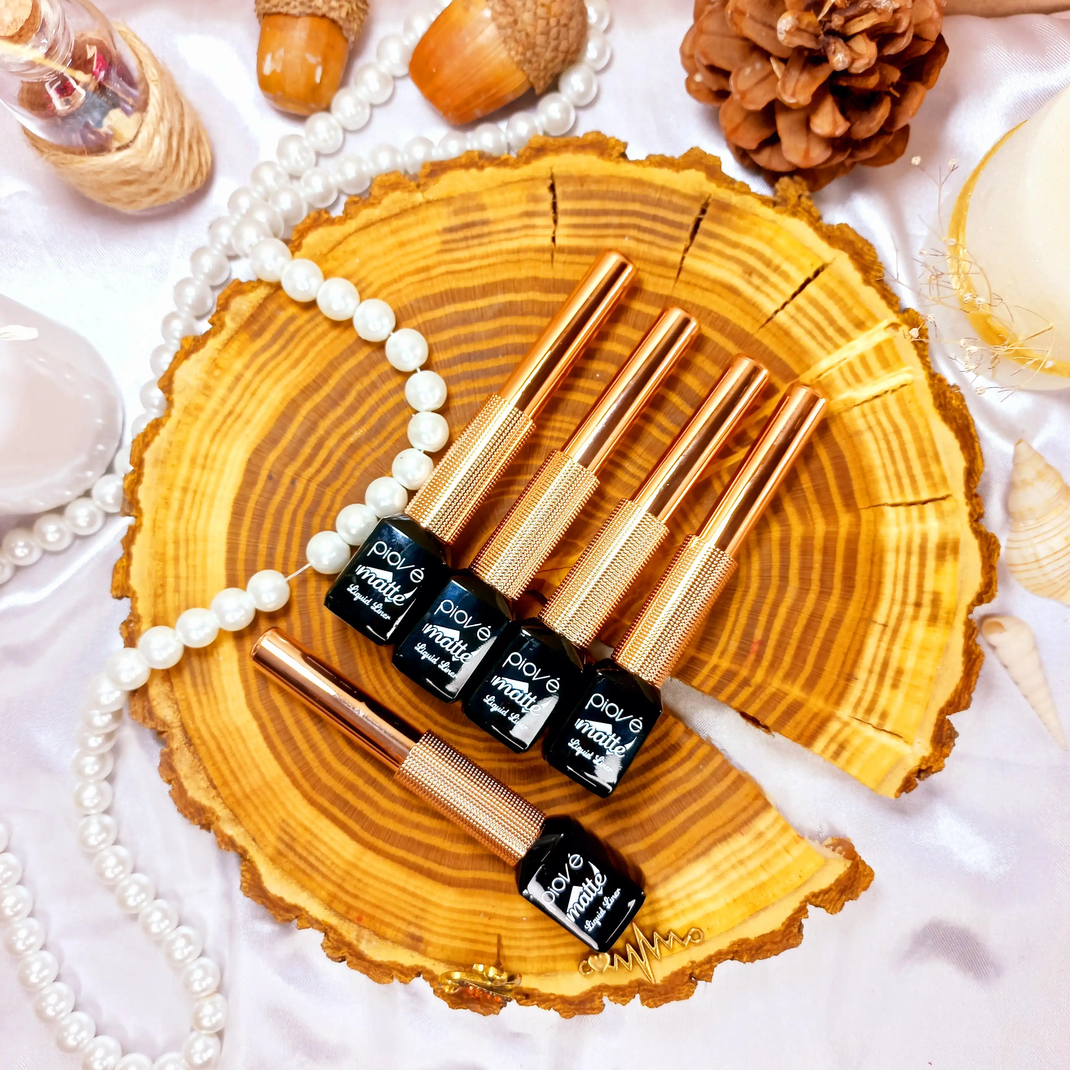 خط چشم کوزه ای پیوو کد P-E8028