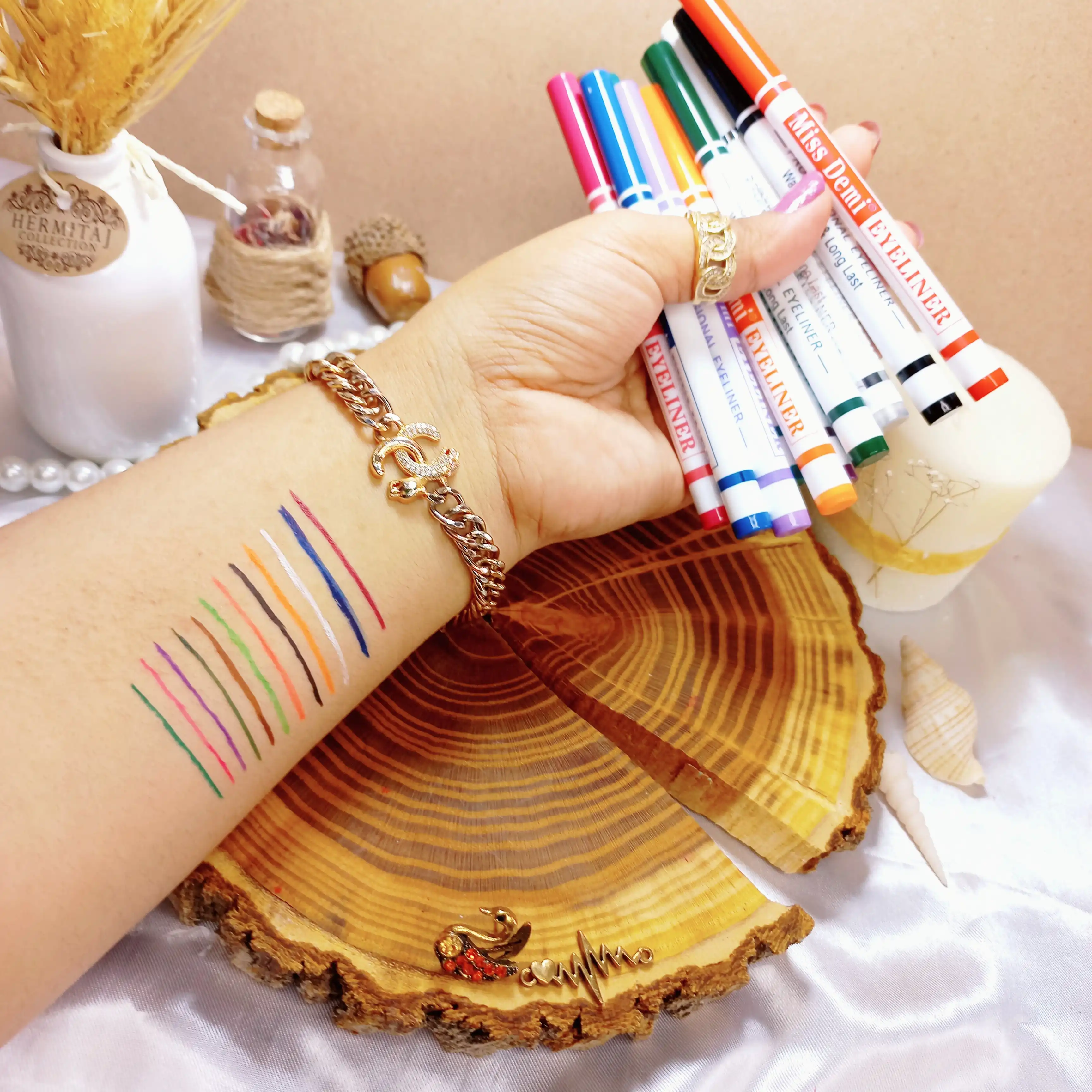 خط چشم رنگی ماژیکی میس دمی Miss Demi