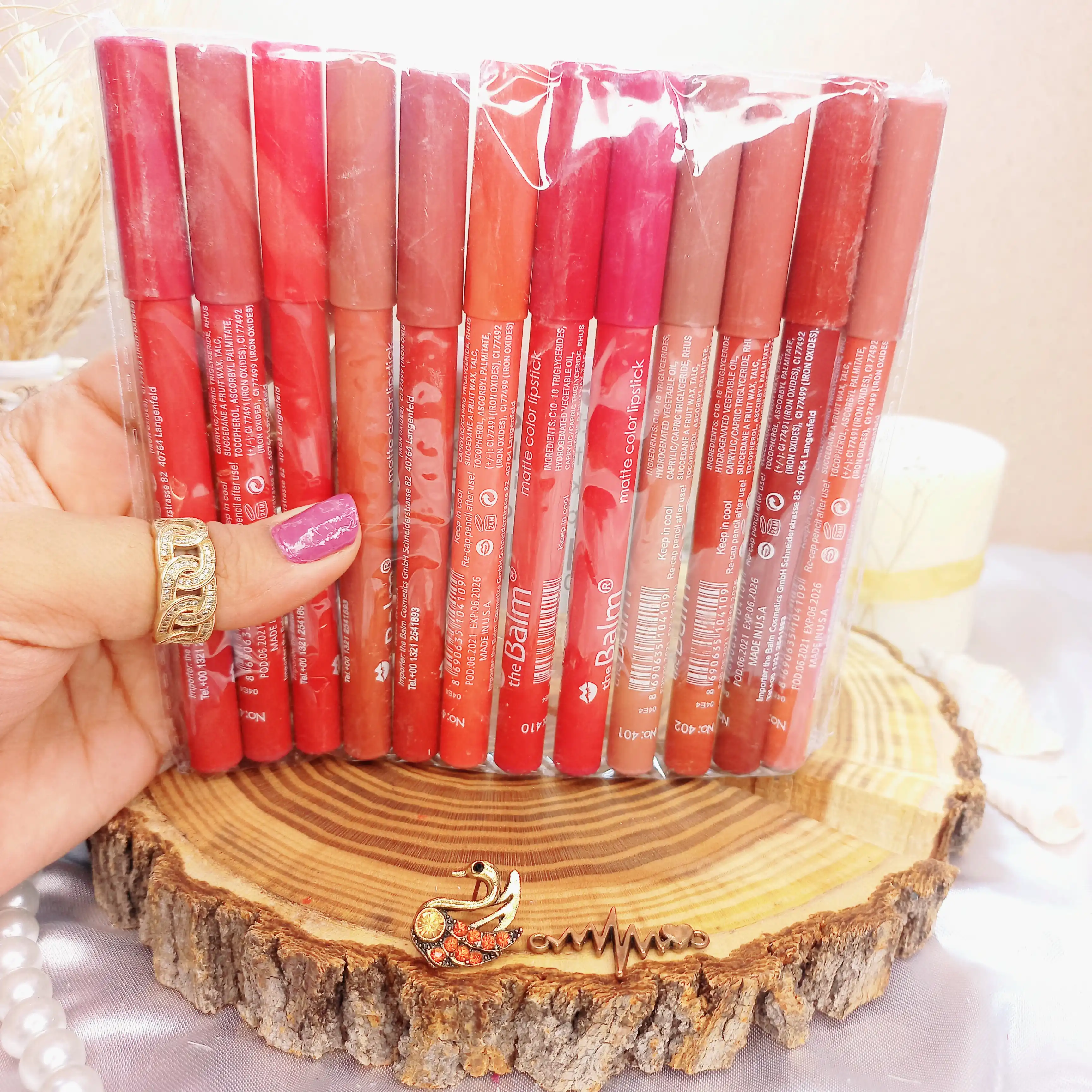 رژ مدادی مدل بالم Balm