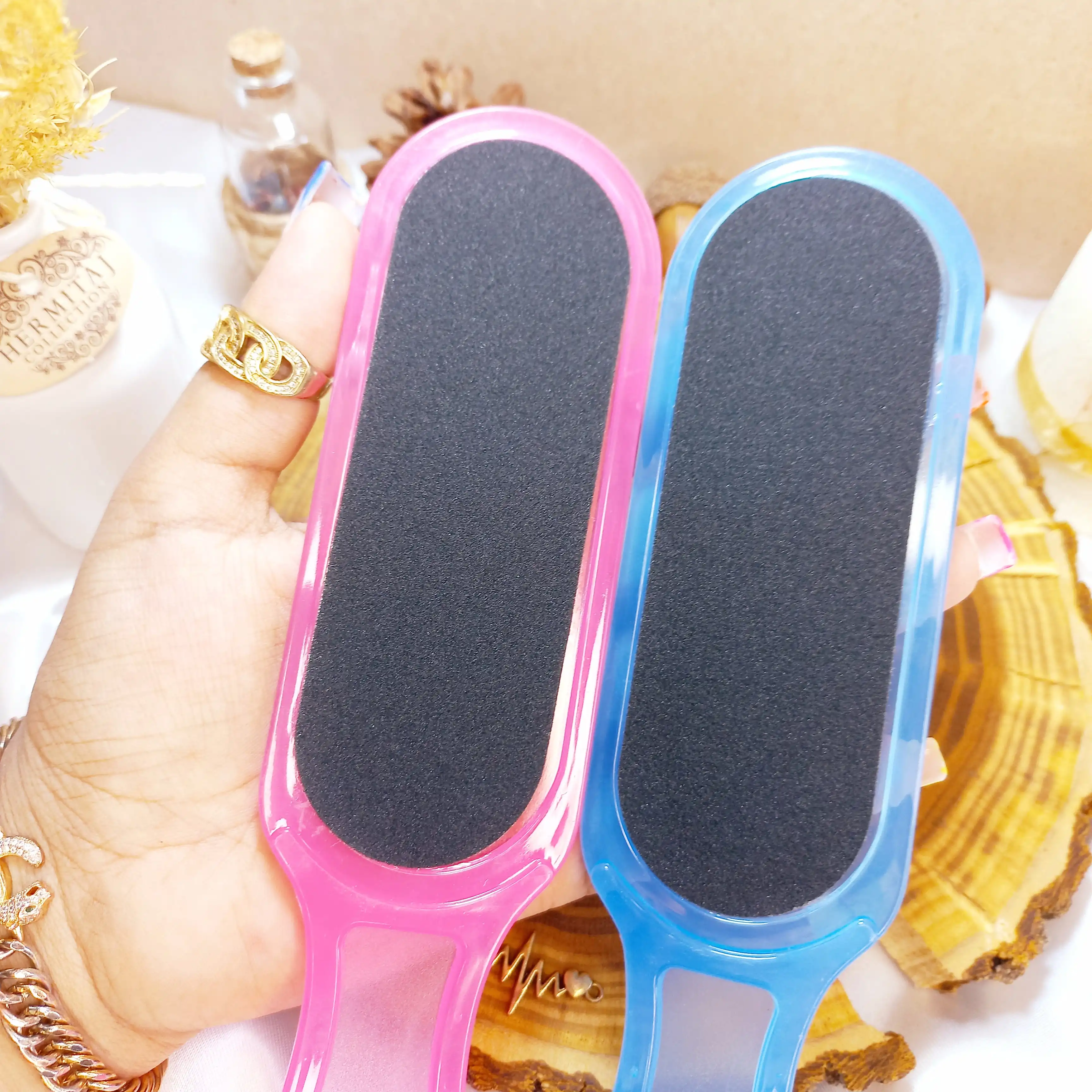 سوهان پاشنه پا طرح رنگارنگ