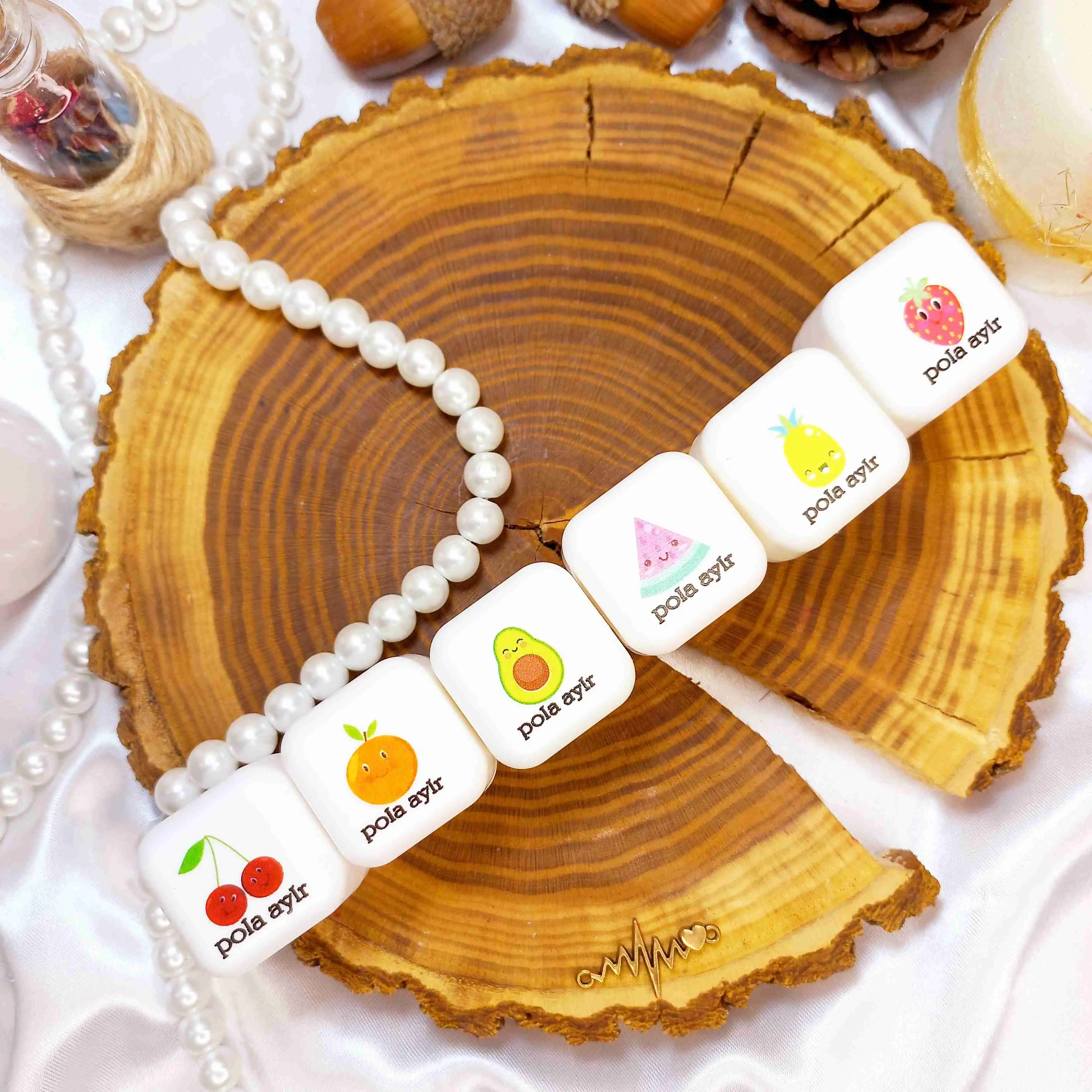 بالم لب مکعبی فانتزی POLA AYLR