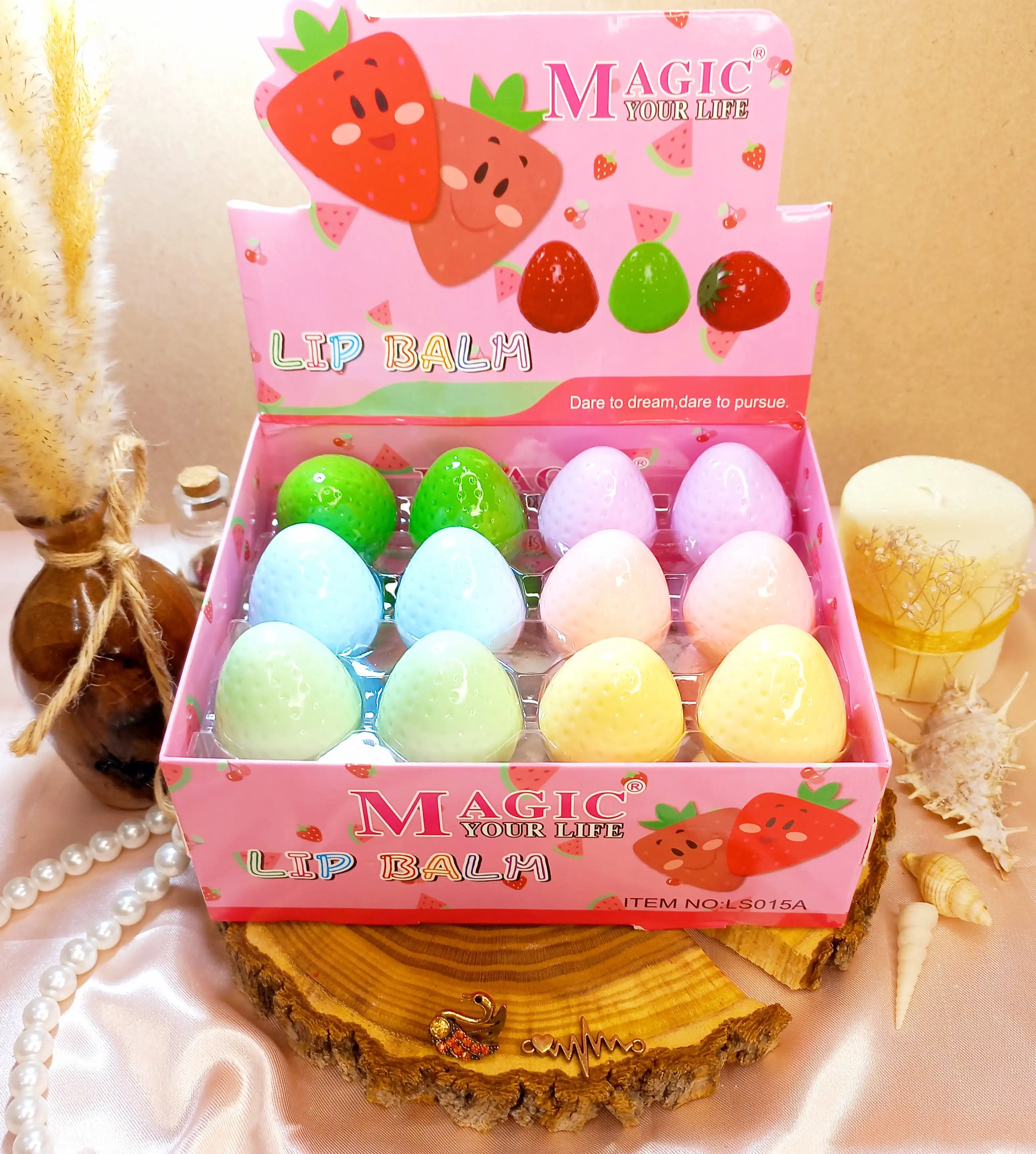 بالم لب طرح توت فرنگی مجیک MAGIC