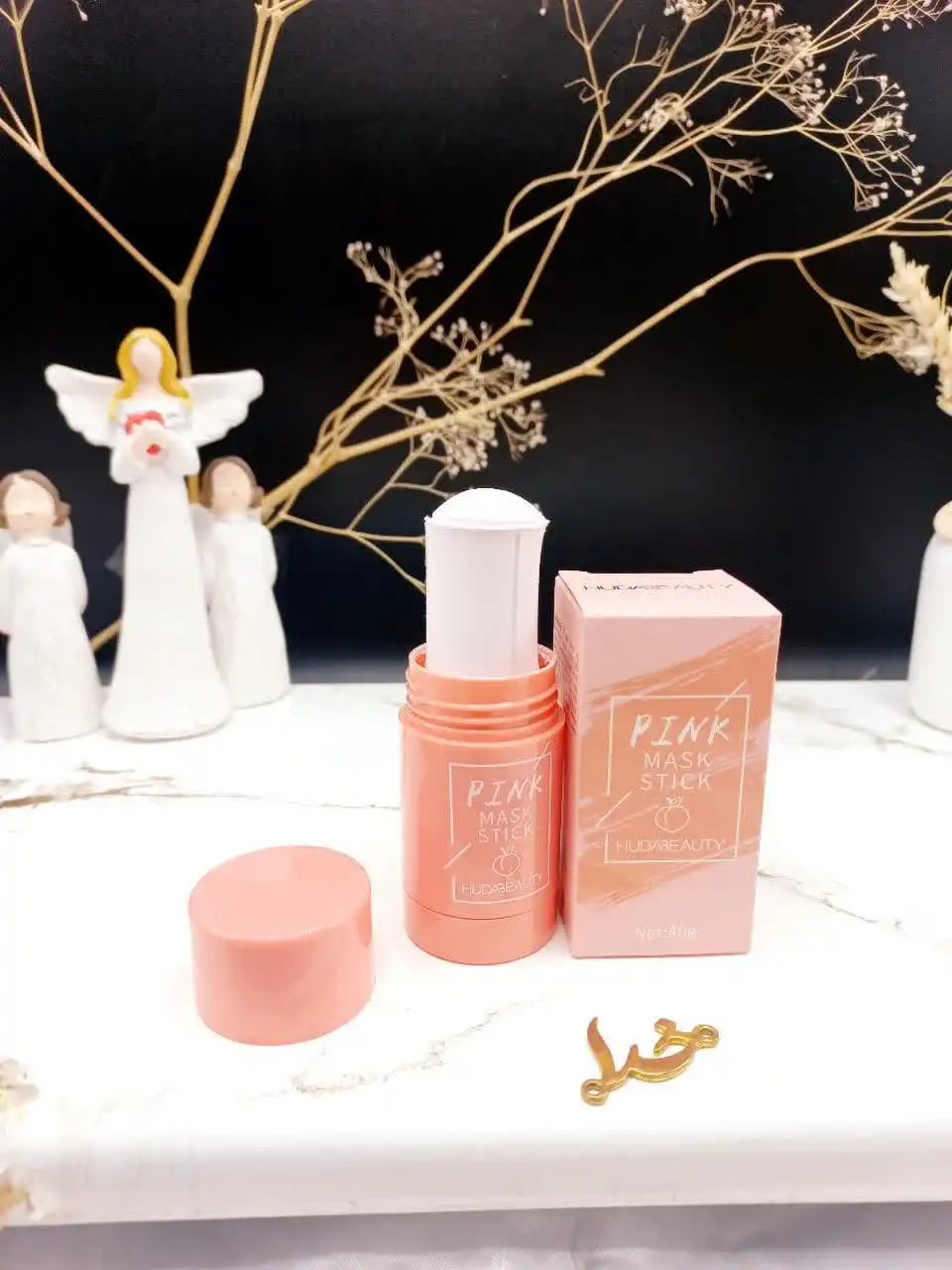 ماسک استیکی با عصاره توت فرنگی Sticky mask