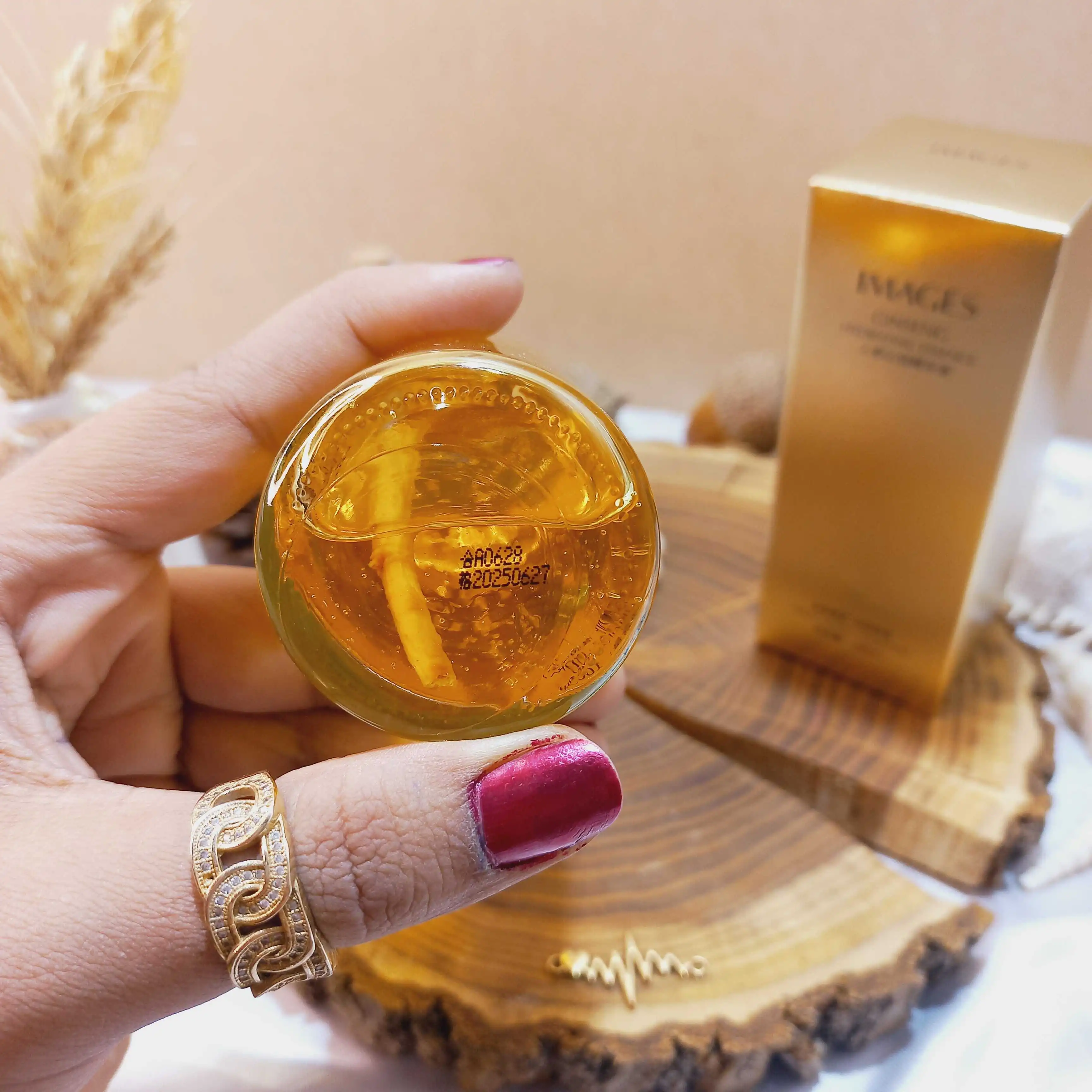 سرم بستن منافذ باز و جوانساز جیسینگ ایمیجز IMAGES کد 41192