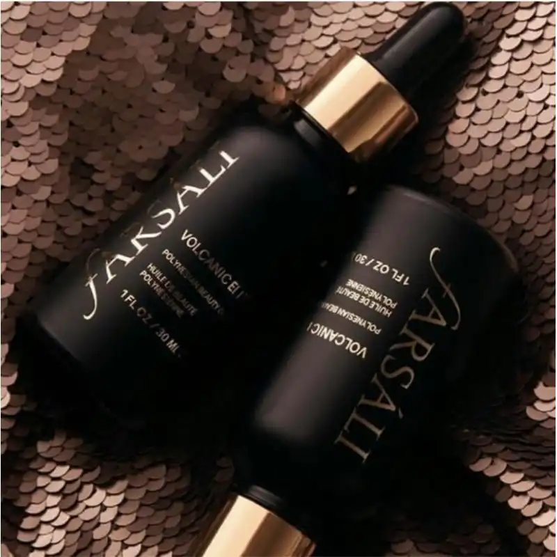 پرایمر و سرم صورت مشکی فارسالی farsali مدل volcanic elixir