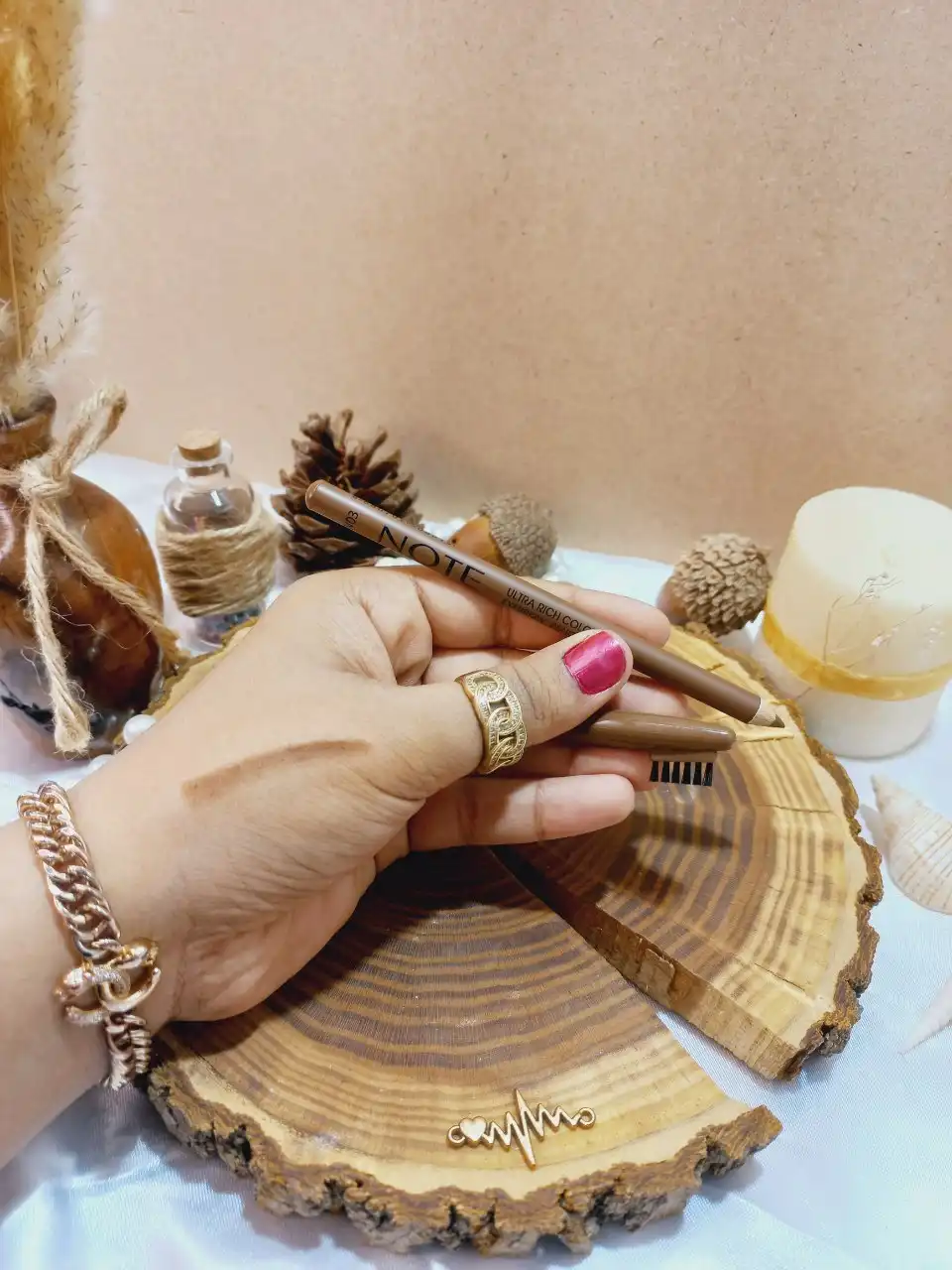 مداد ابرو فرچه دار مدل نوت NOTE