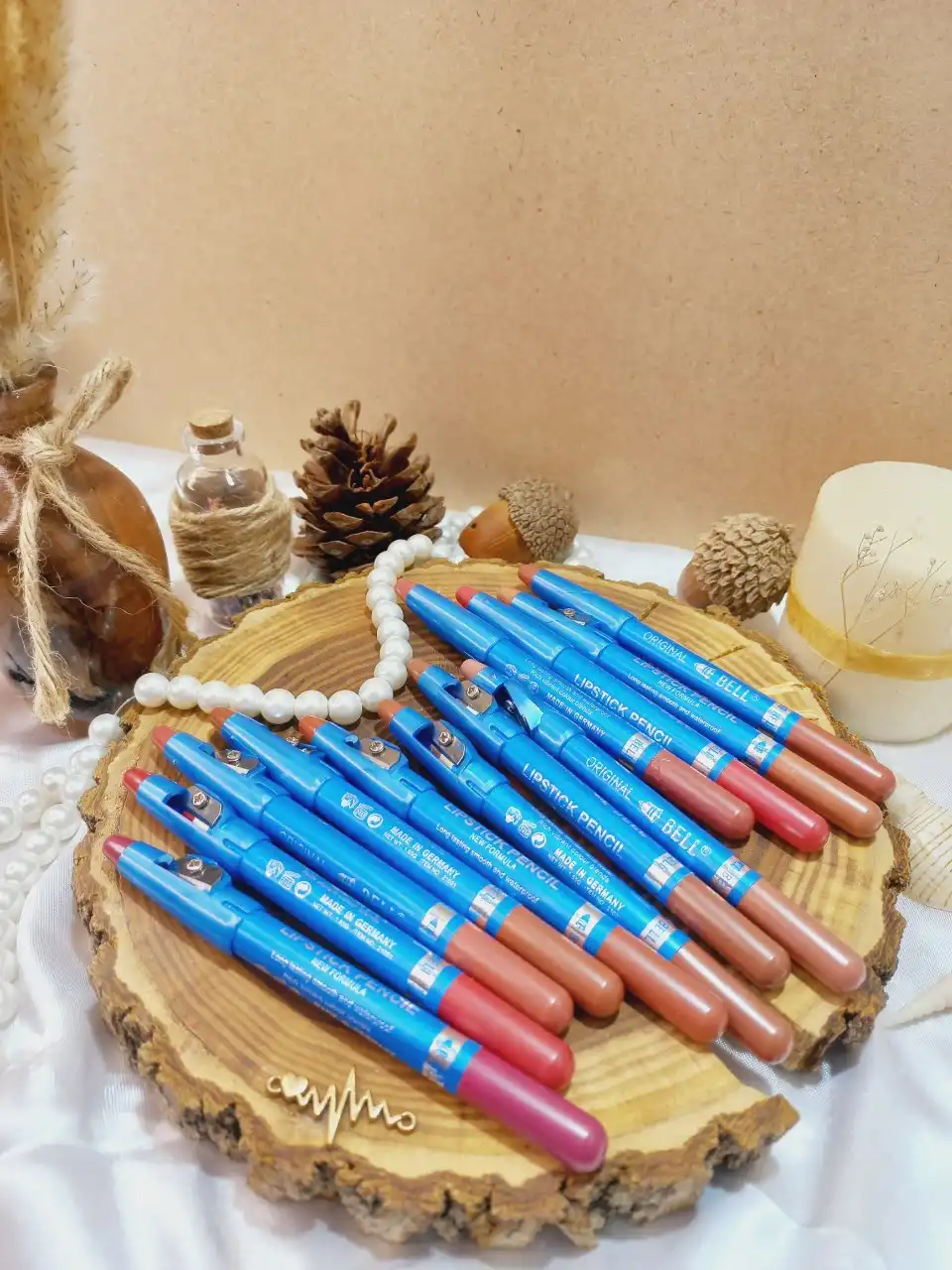 رژ مدادی تراش دار برند بل BELL