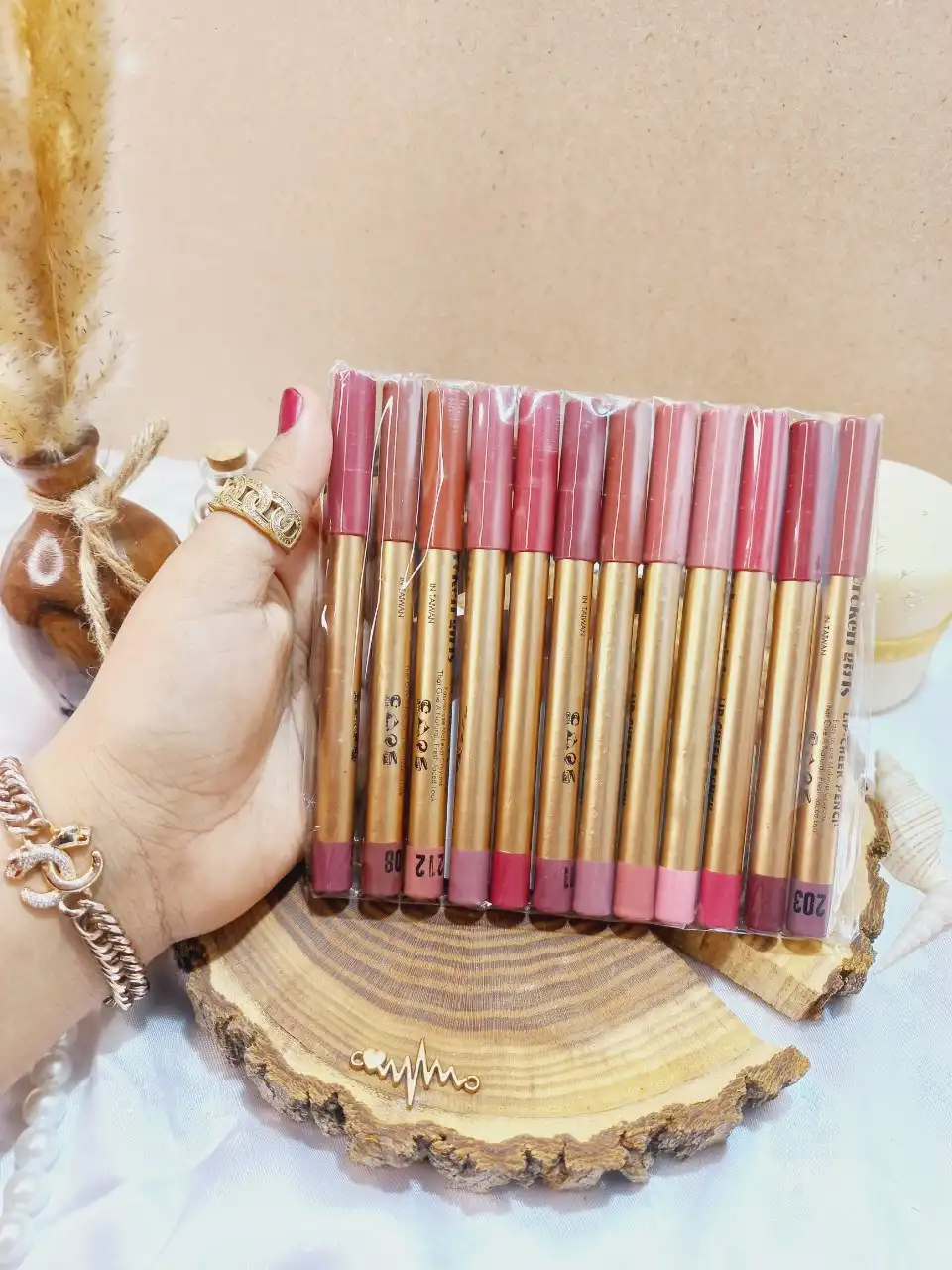 رژ لب مدادی بروکن گرلز BROKEN GIRLS پک 12 عددی