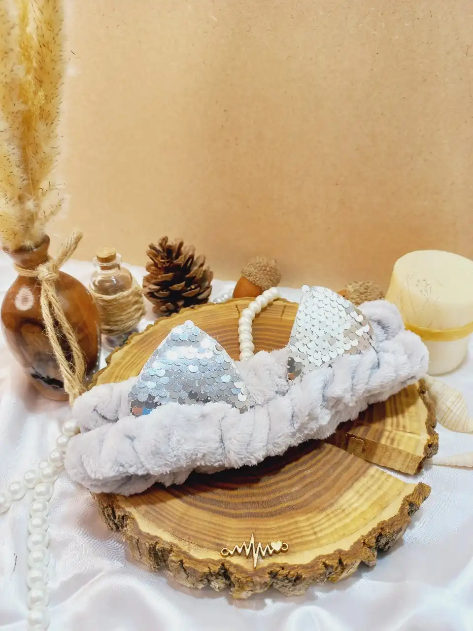 هدبند حوله ای طرح گربه پولک دار