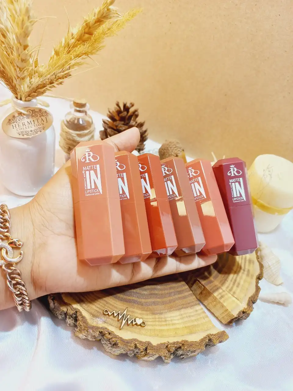 رژ جامد پرطرفدار رمانتیک می ROMANTIC MAY کد 2090