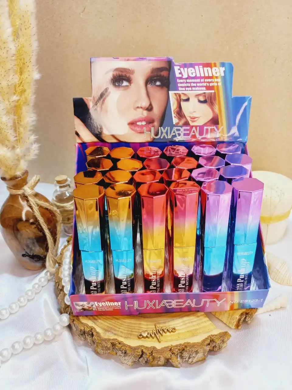 خط چشم ماژیکی هوکسیا بیوتی Huxia beauty کد E8123-1