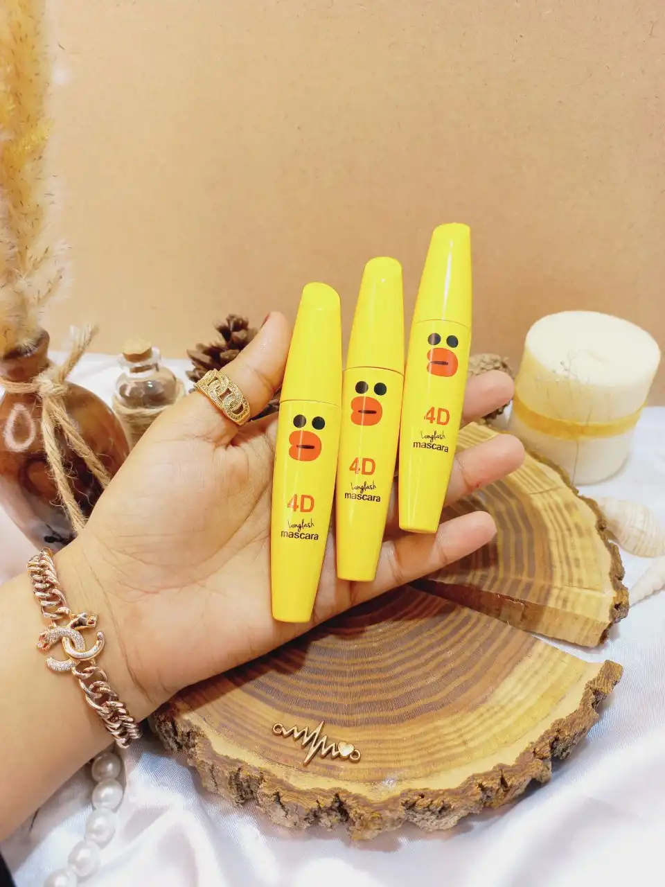 ریمل 4 بعدی مشکی ضد آب SHEDOES حجم 8 گرم مدل جوجه