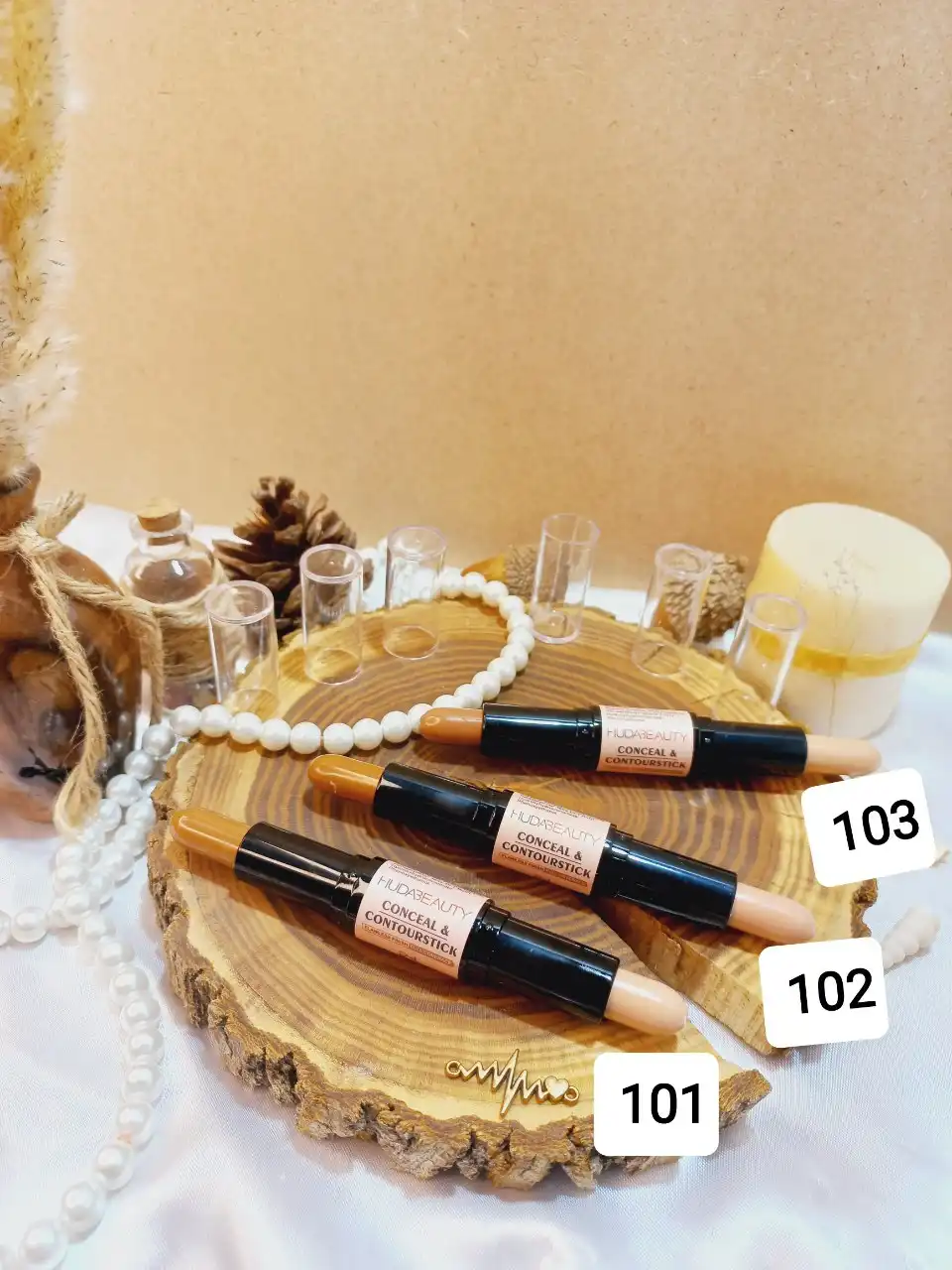 کانتور کانسیلر دوسر هدی بیوتی HUDA BEAUTY کد HCC323