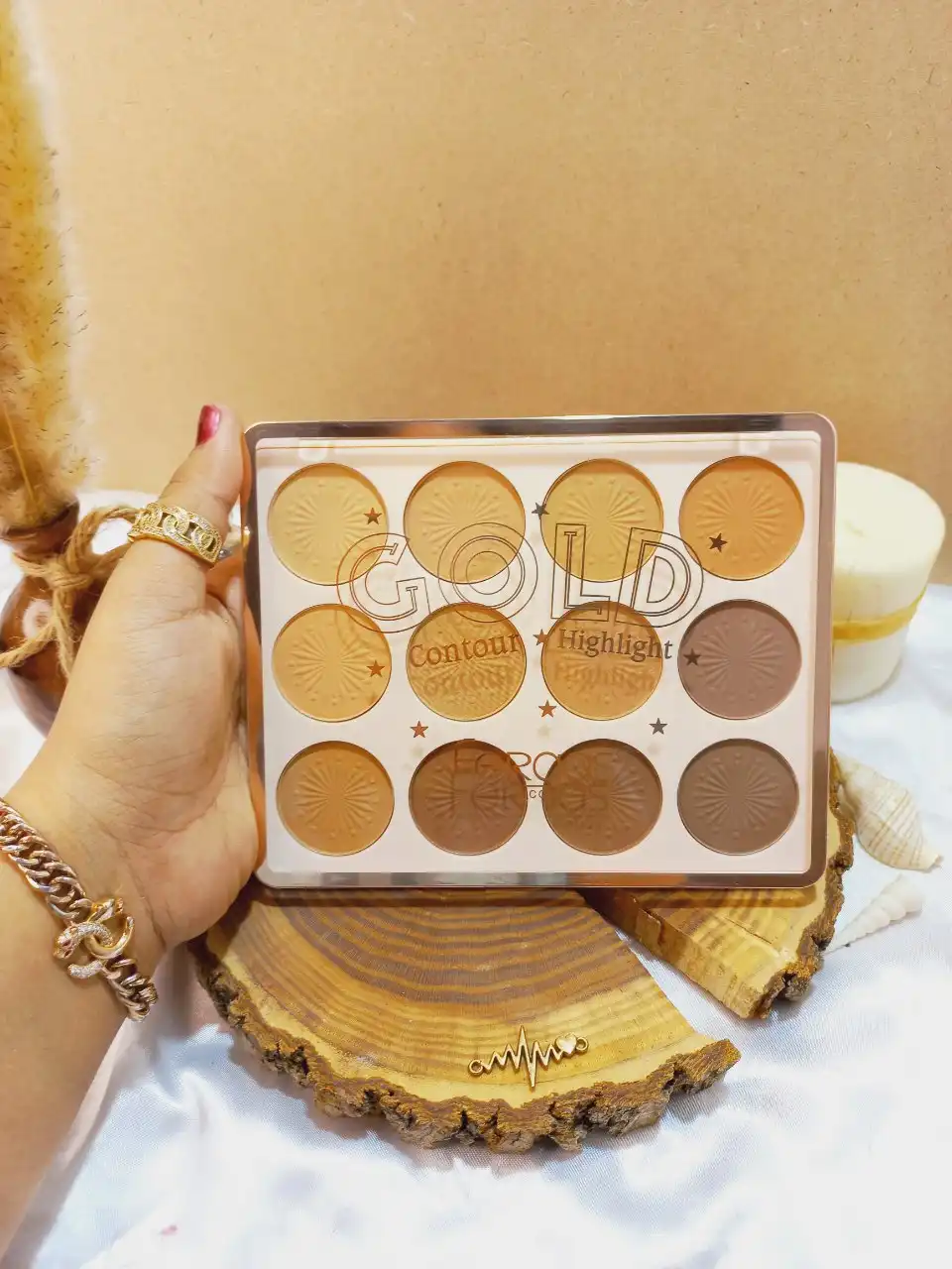 پالت سایه 12 رنگ feraas کد FR2024