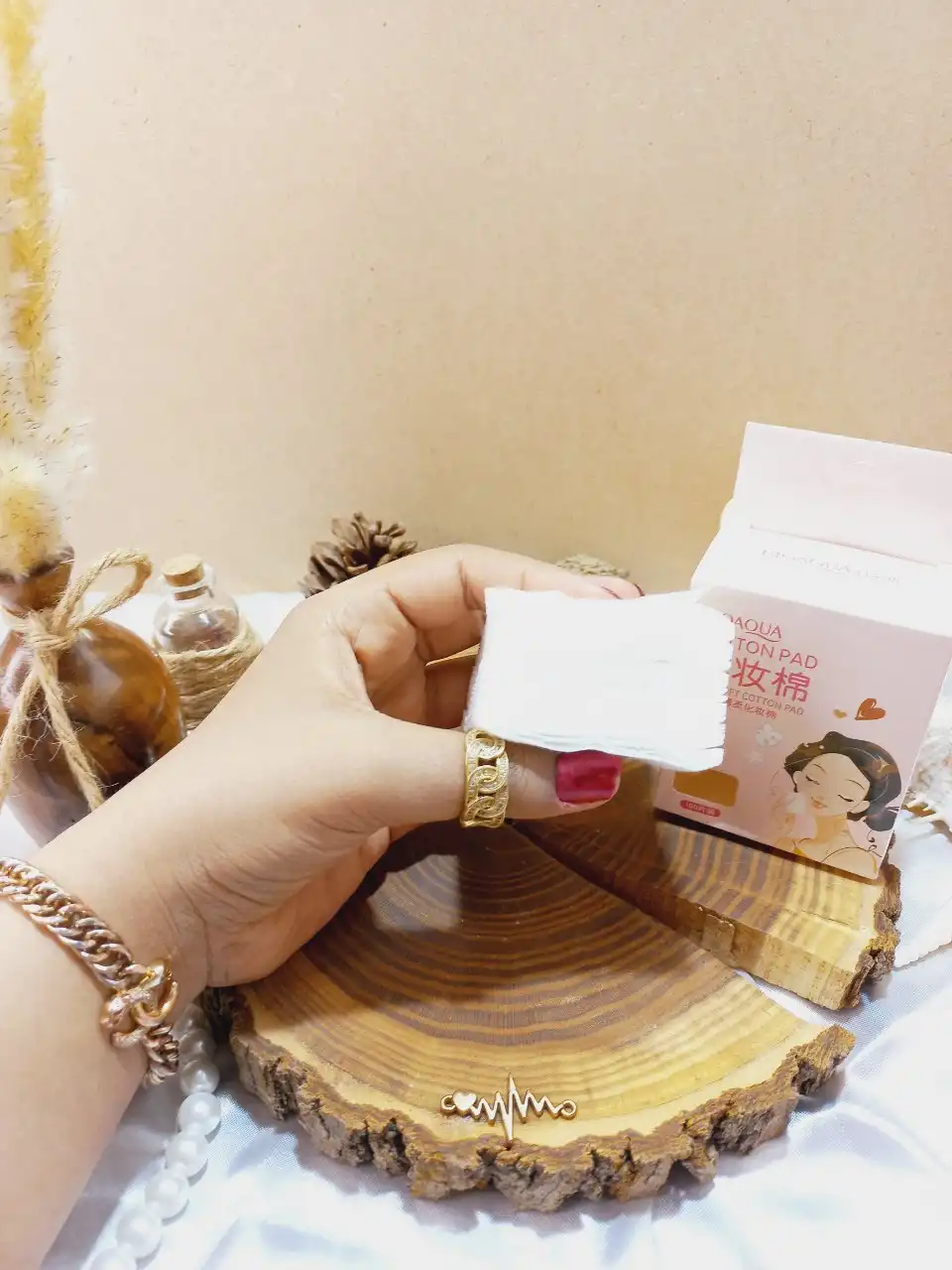 پد آرایش پاک کن پنبه کتان بسته 100 عددی بیوآکوا BIOAQUA