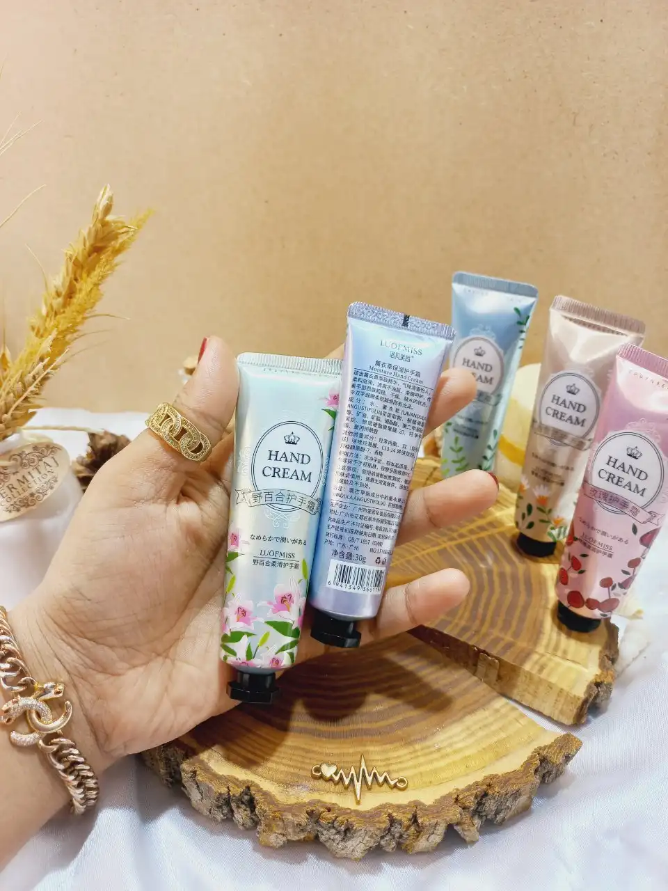 پک پنج عددی کرم دست لوفامیس LUOFMISS کد LFMX78587