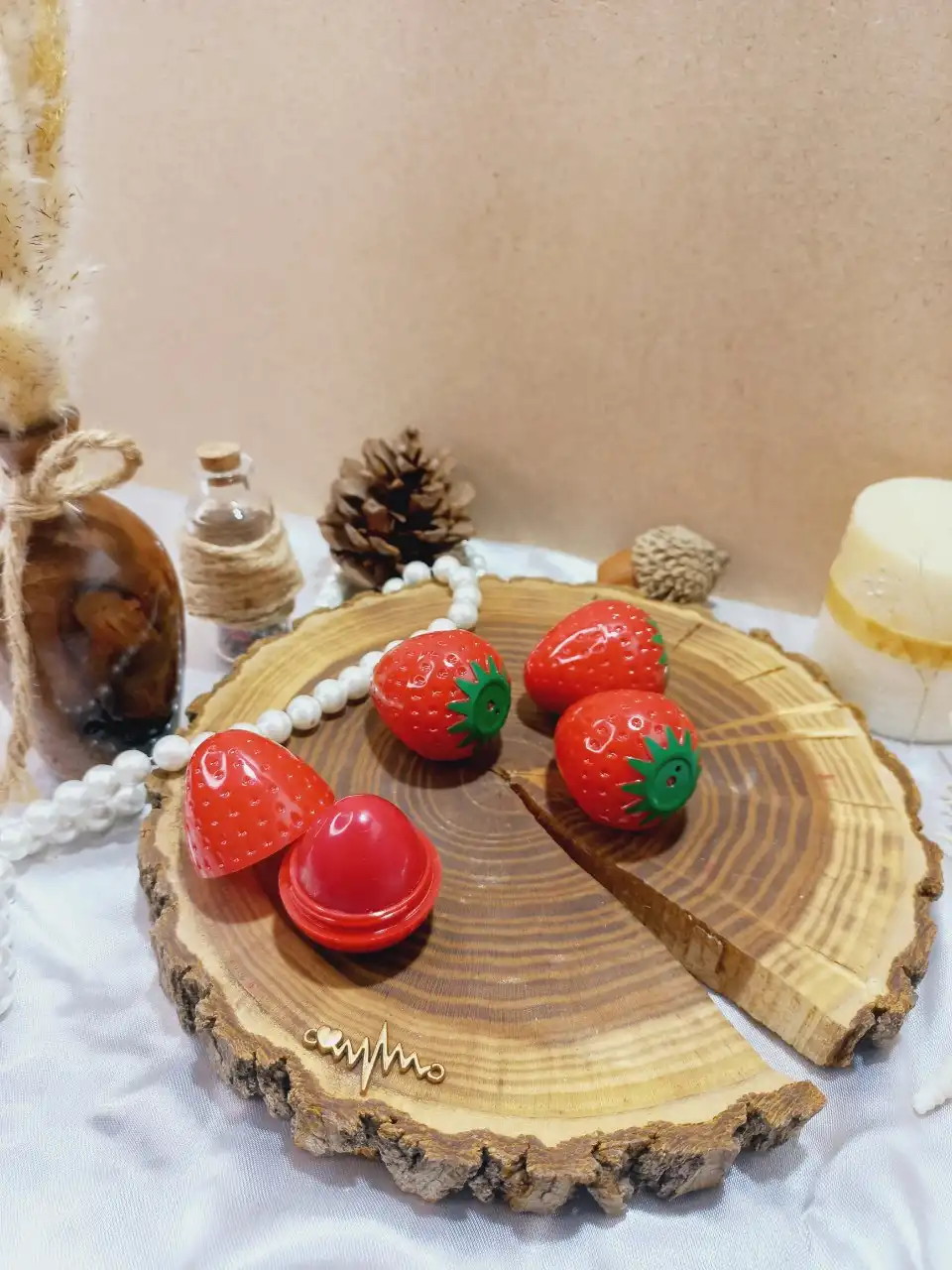 بالم لب حرارتی توت فرنگی LIP BALM Vaseina کد 8204