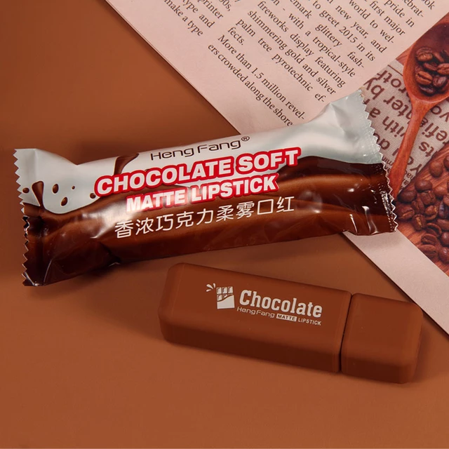 رژ لب جامد طرح شکلات هنگ فنگ HENG FANG کد H9422