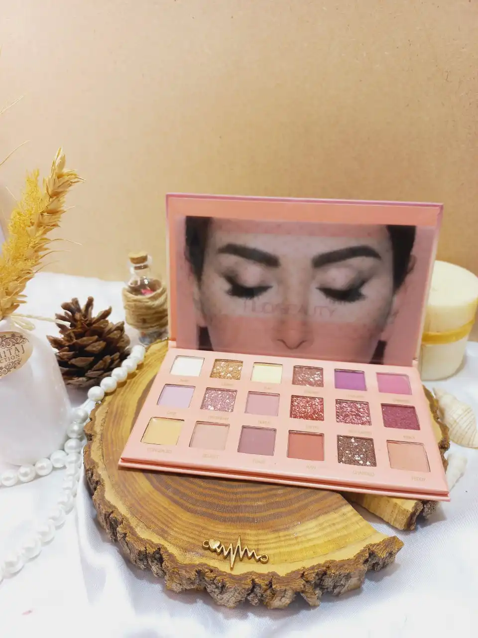 پالت سایه نود NUDE هدی بیوتی Huda beauty کد 32895