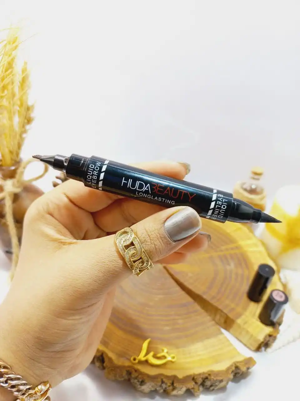 خط چشم مشکی و هاشور ابرو قهوه ای دو کاره پرطرفدار هدی بیوتی HUDABEAUTY کد HMB002