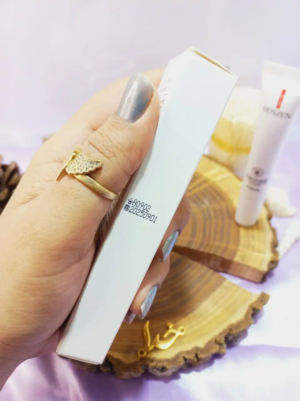 کرم تیوپی رفع جوش و آکنه ونزن کد fz54857