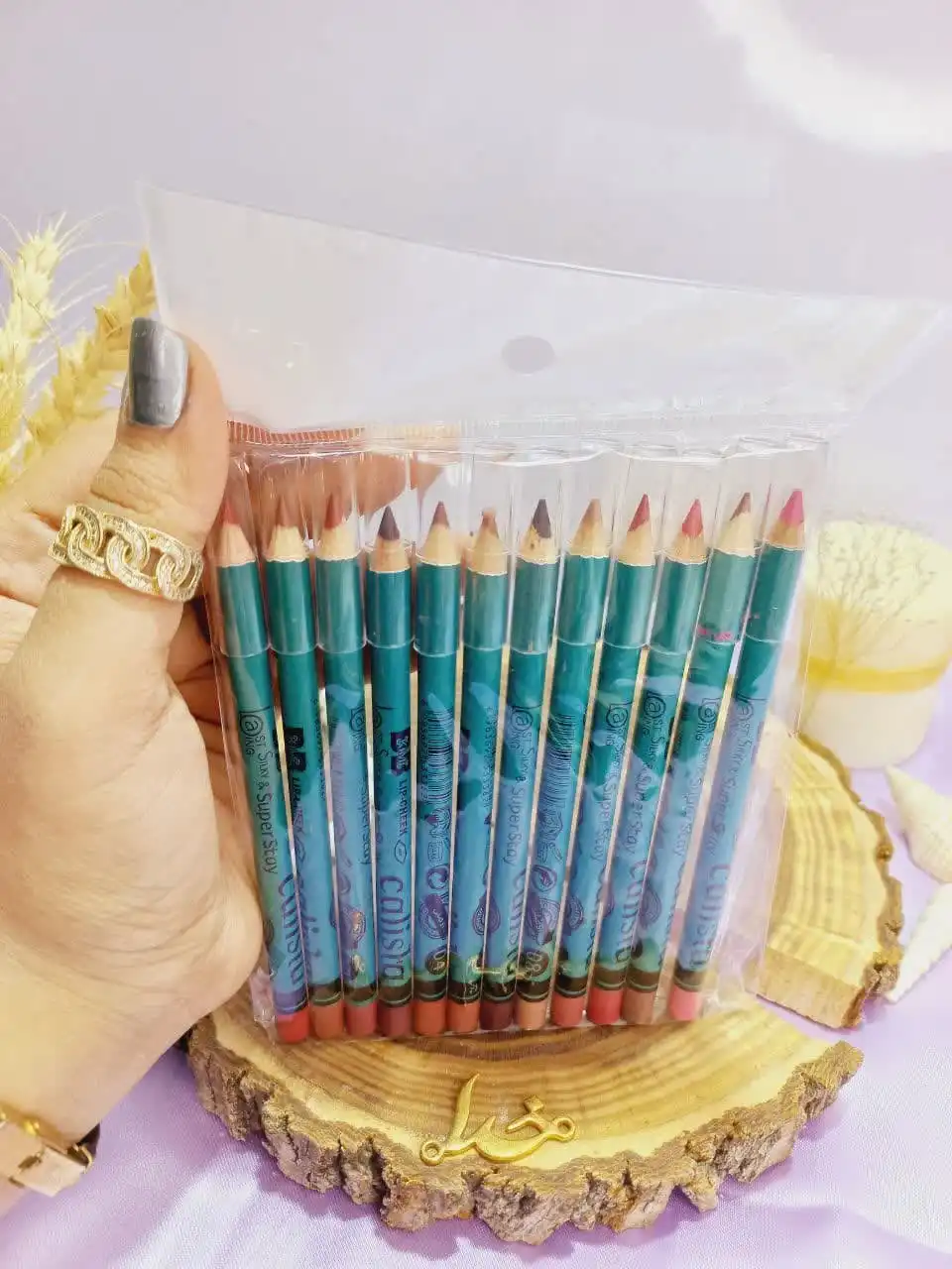 خط لب مدادی پوکه سبز قد کوتاه کالیستا CALISTA