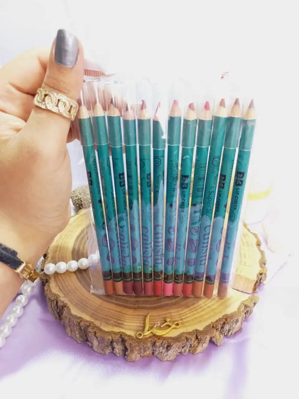 خط لب مدادی پوکه سبز قد بلند کالیستا CALISTA