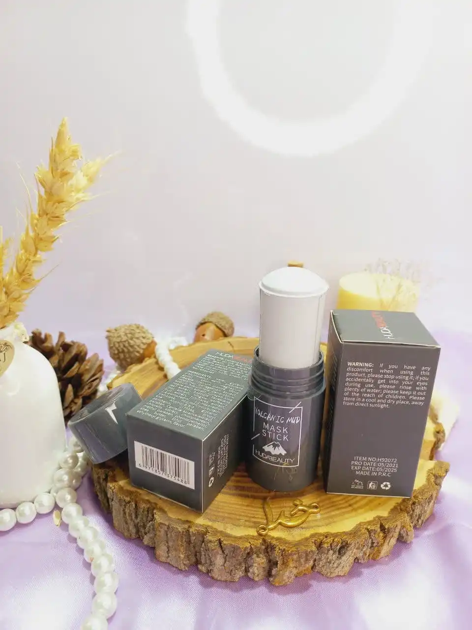 استیک ماسک پرطرفدار سیاه BLACK تمیز کننده عمیق پوست هدی بیوتی HUDA BEAUTY کد H92072