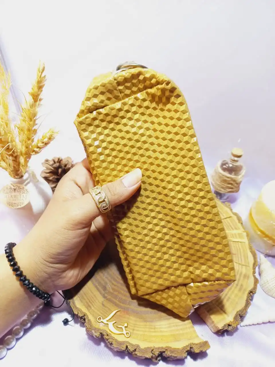 کیف چرمی فوق العاده با کیفیت طرح مکعبی سایز بزرگ