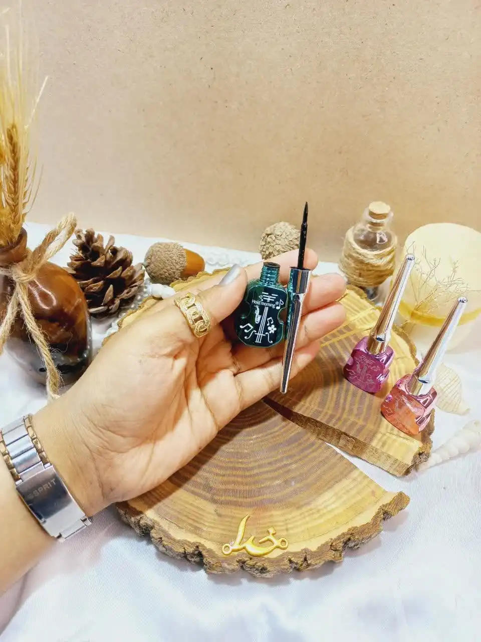 خط چشم ماژیکی مشکی ضد آب مدل گیتار هولد مورنینگ HOLD MORNING کد N567