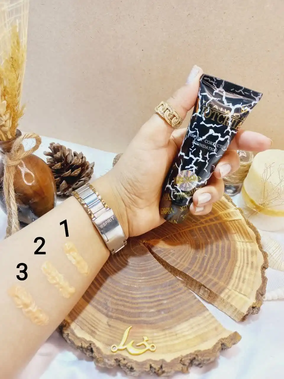 کرم پودر تیوپی ویکتوریا تایوان VIOTCRIIA TAIWON کد 900038