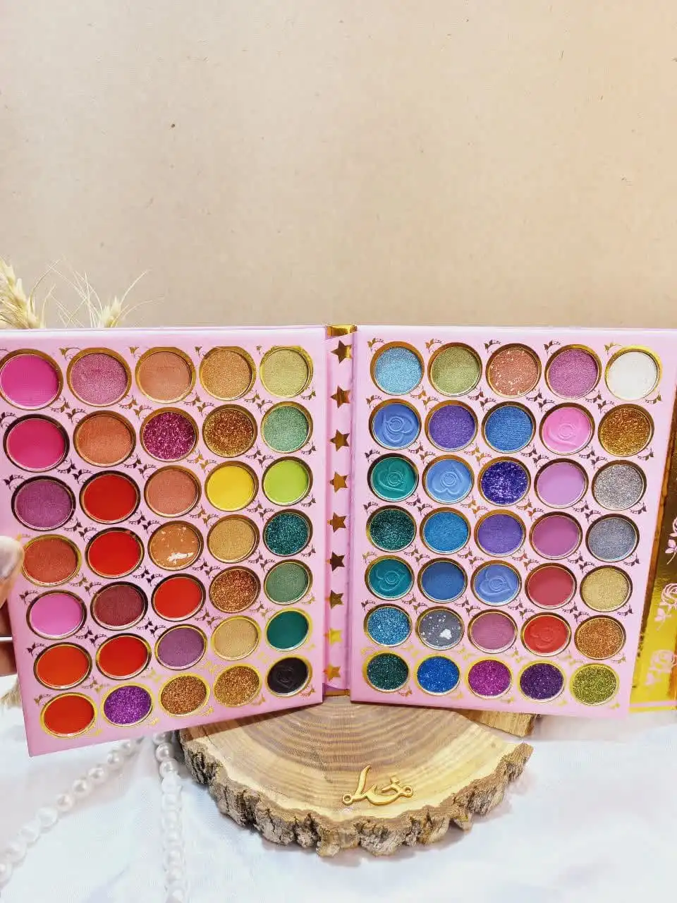 پالت سایه کتابی طرح دختر 117 رنگ برونز گرل BRONZE GIRL فوق العاده با کیفیت کد DD88019