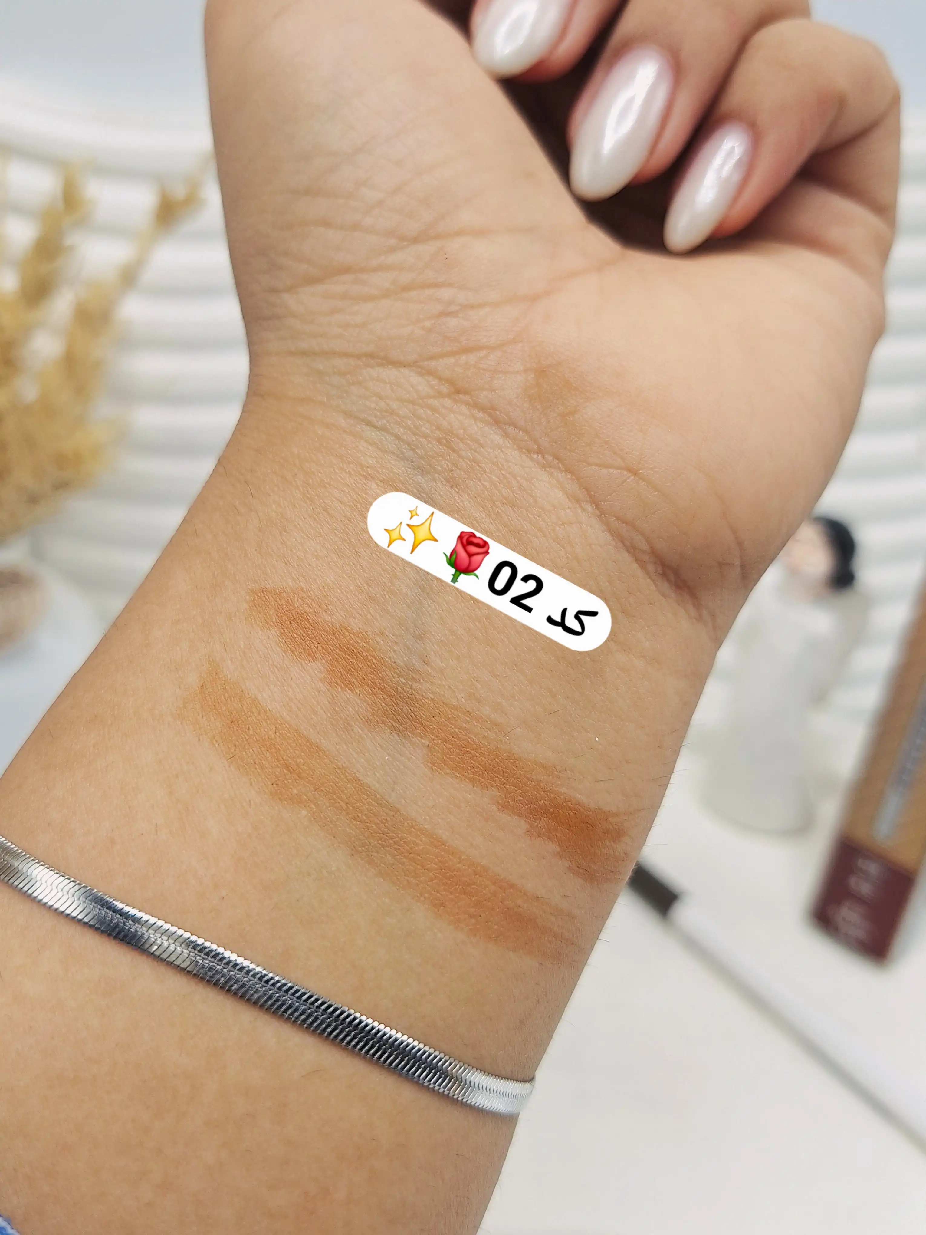 هاشور ابرو 4 خطی شماره 02 هدی بیوتی Huda beauty کد 828